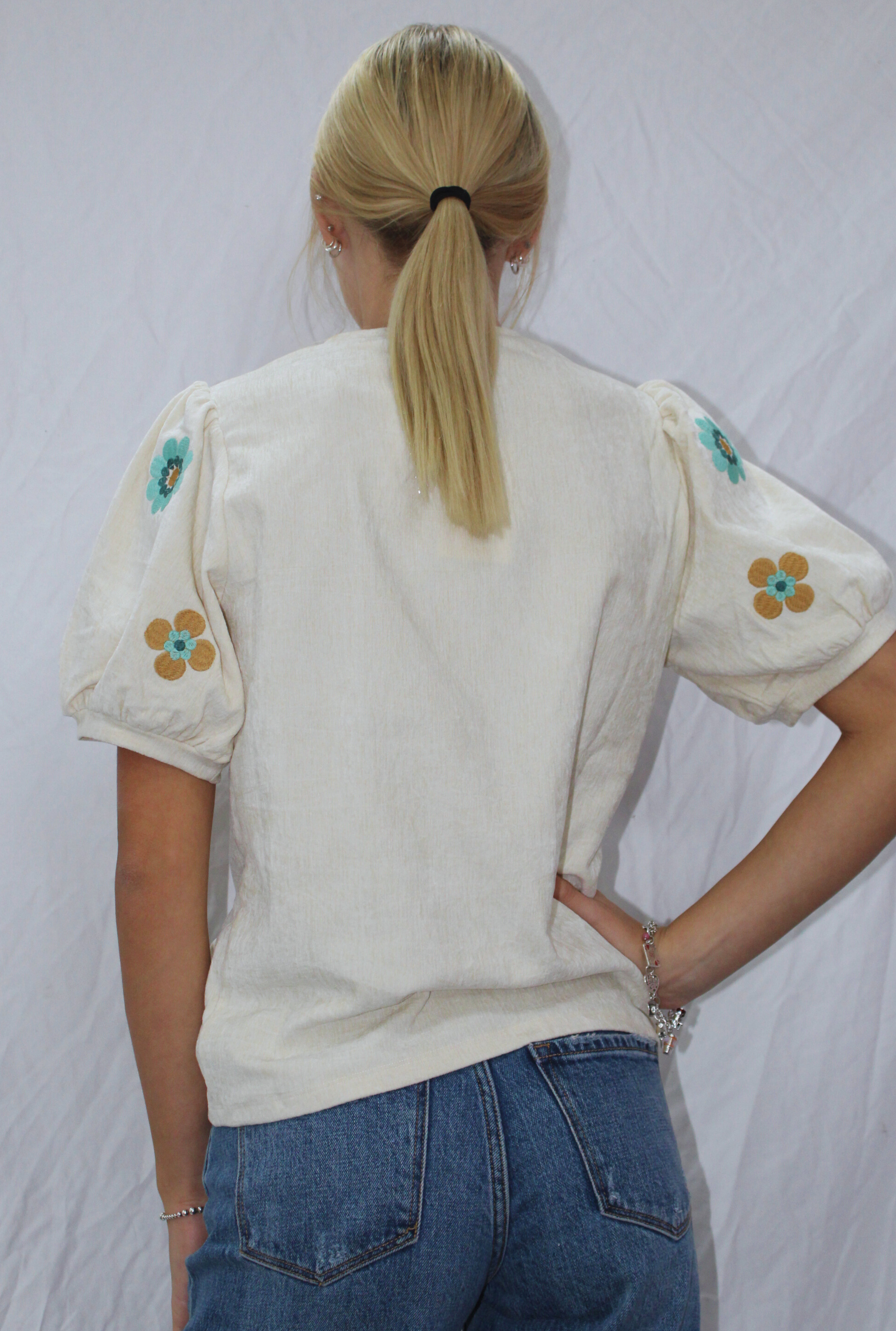 CREAM CARLEY TOP