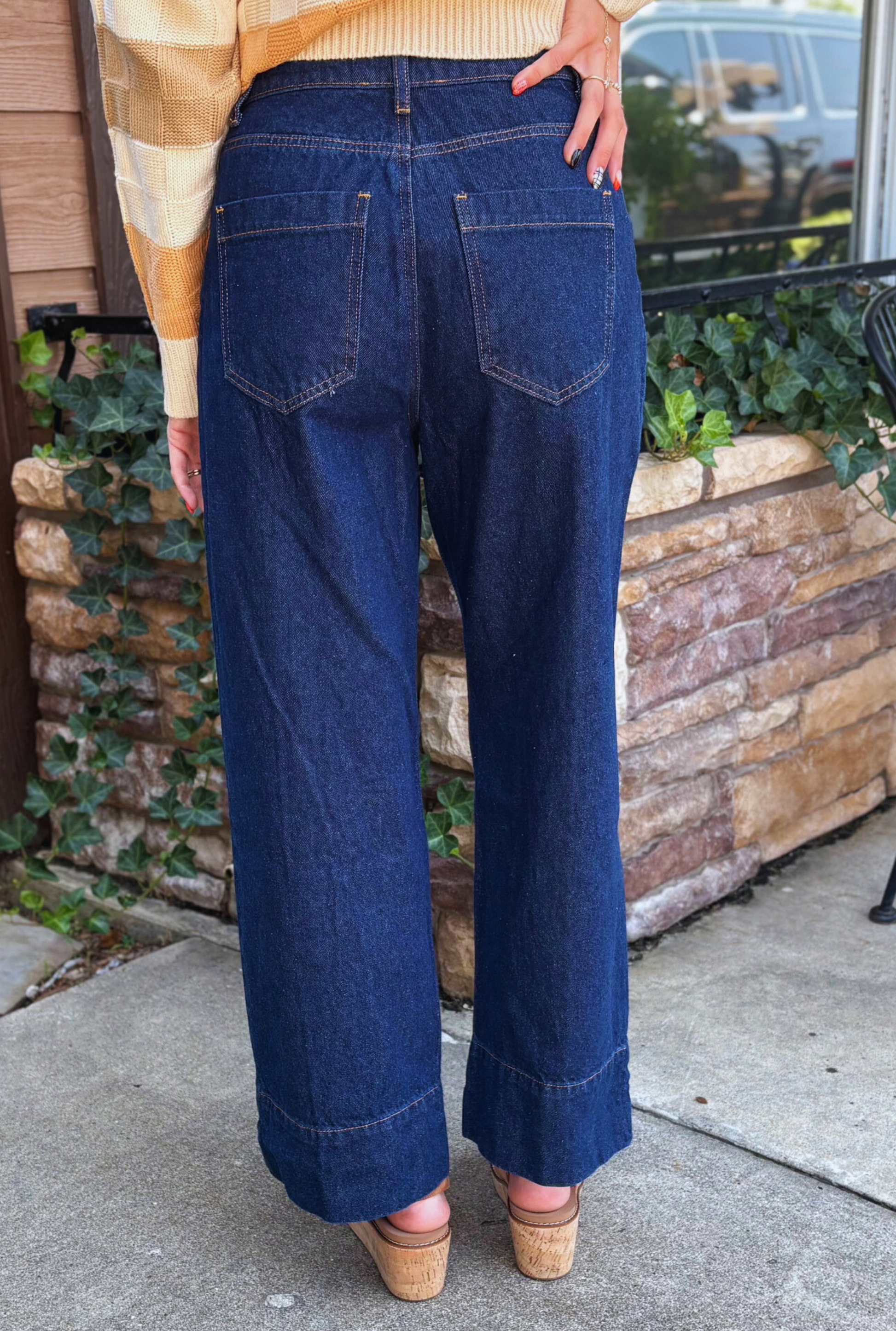 THE DASHA JEANS