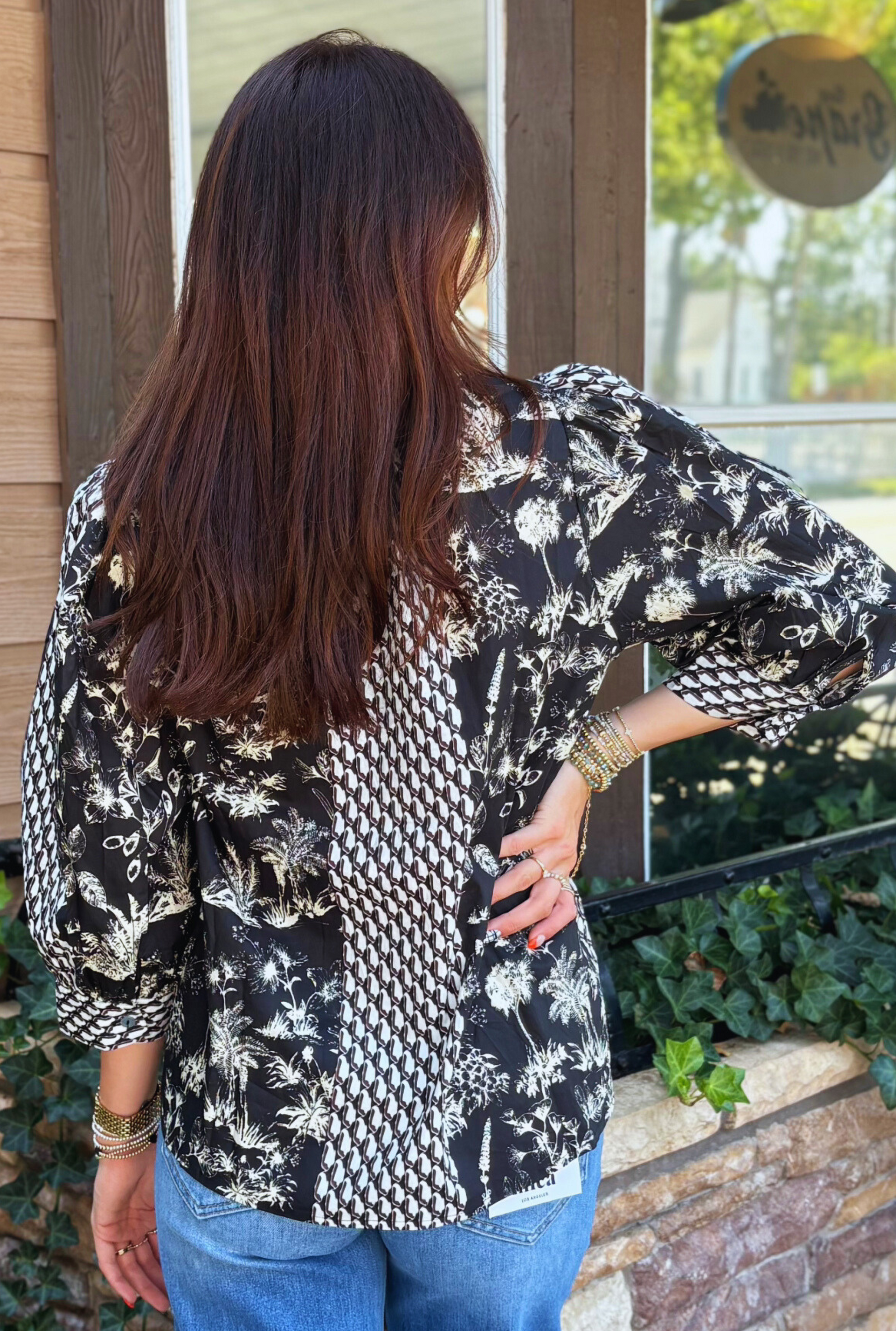 BLACK TASSEL TOP