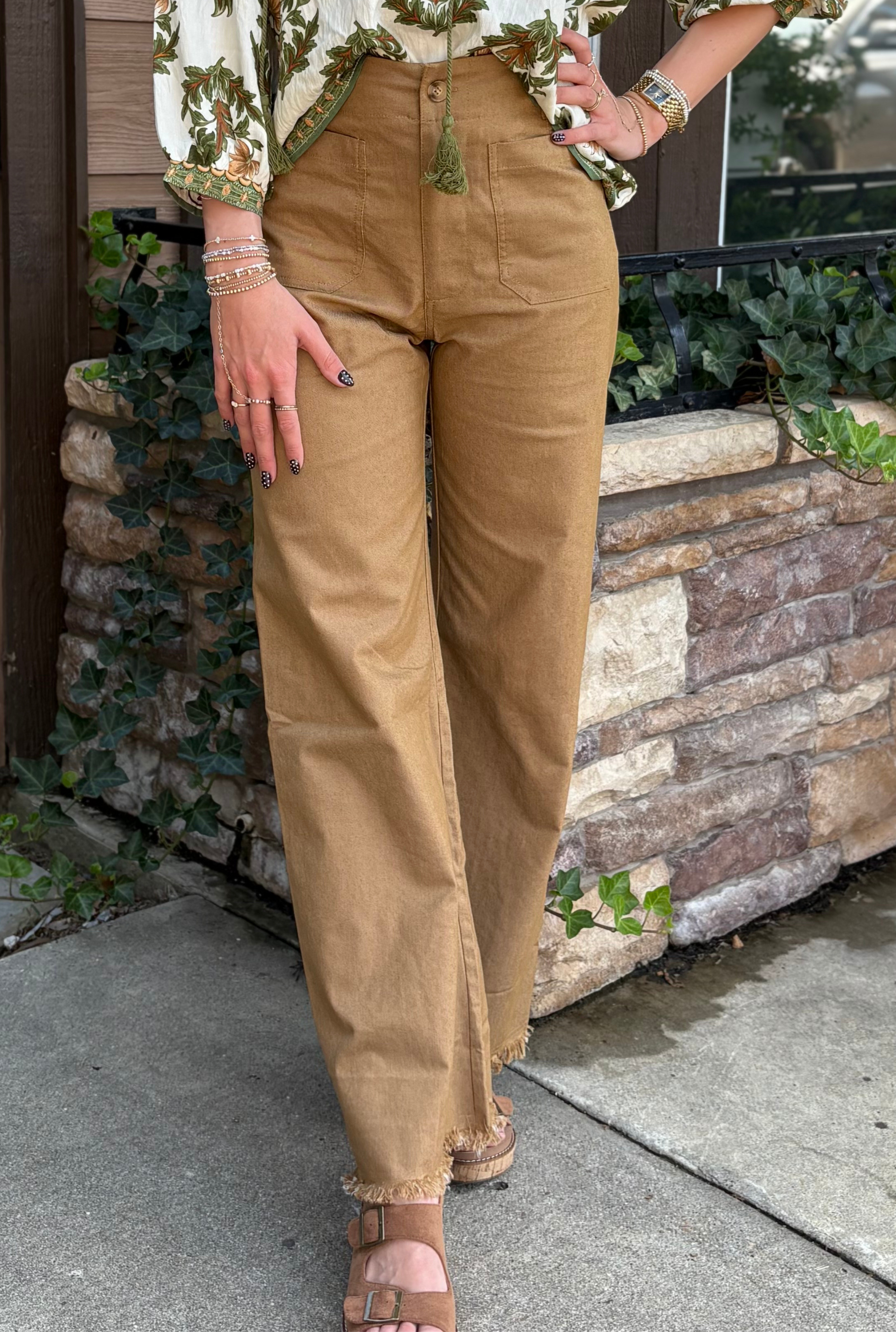 CAMEL FRAYED HEM PANTS