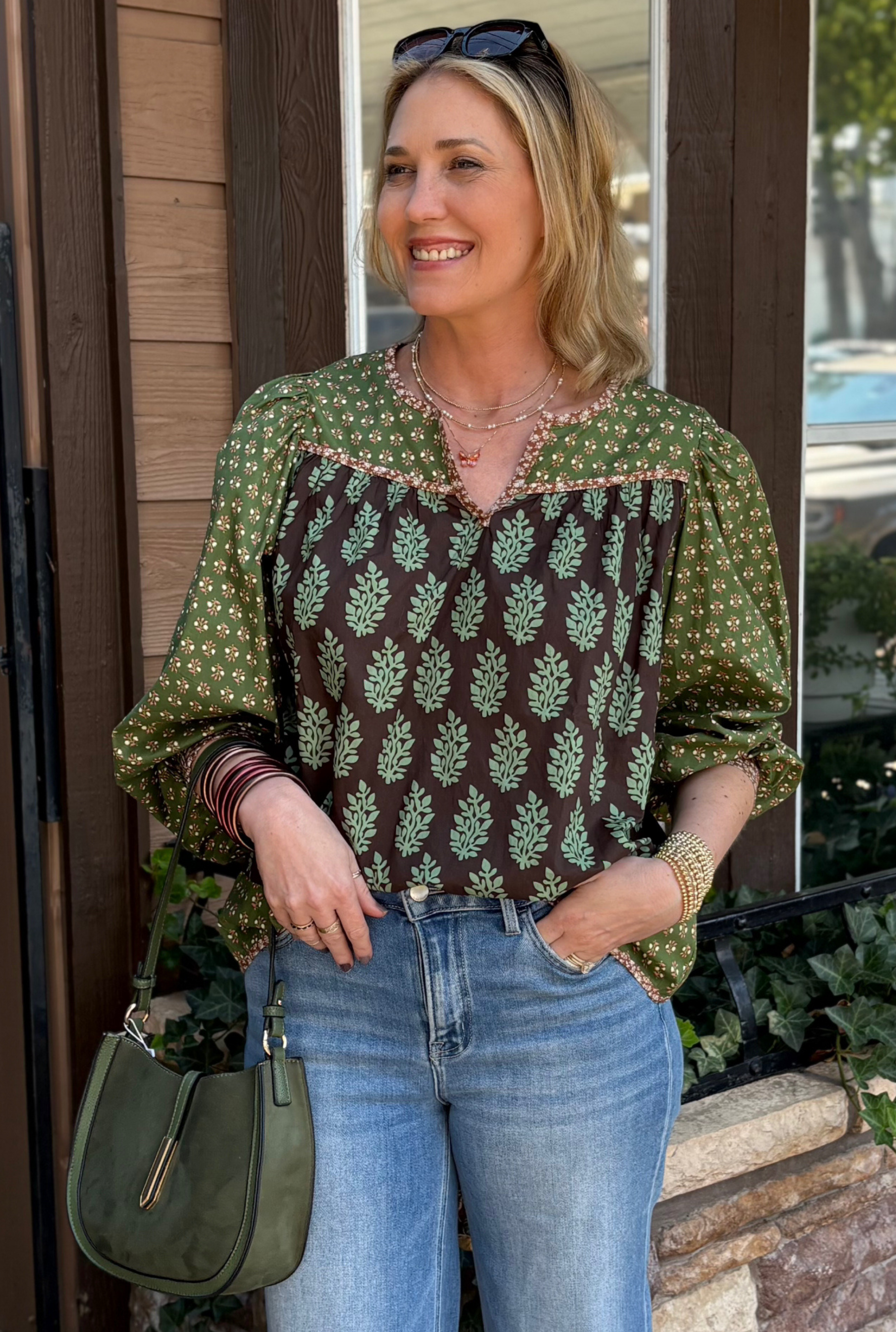GREEN CHRISTY TOP