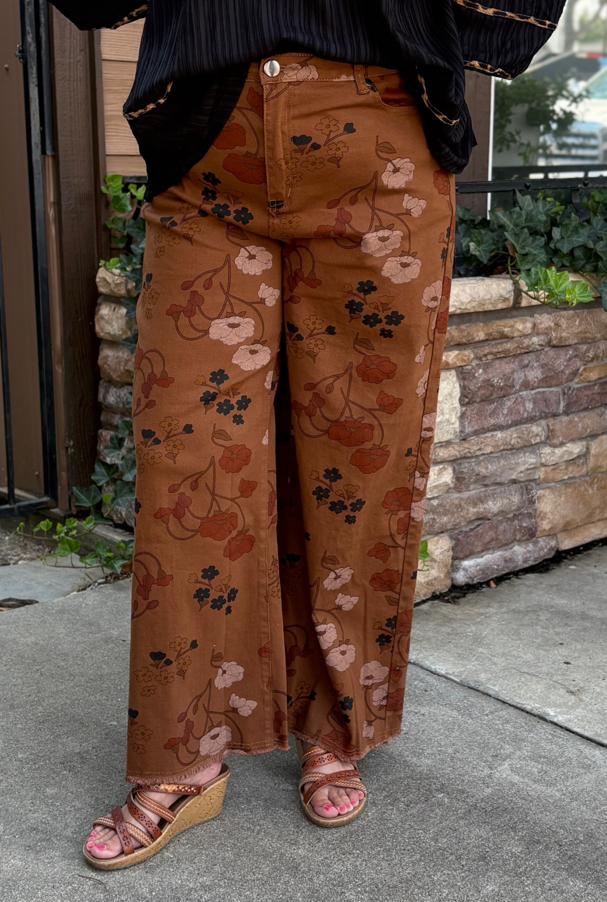 CURVY FALL FAV PANTS