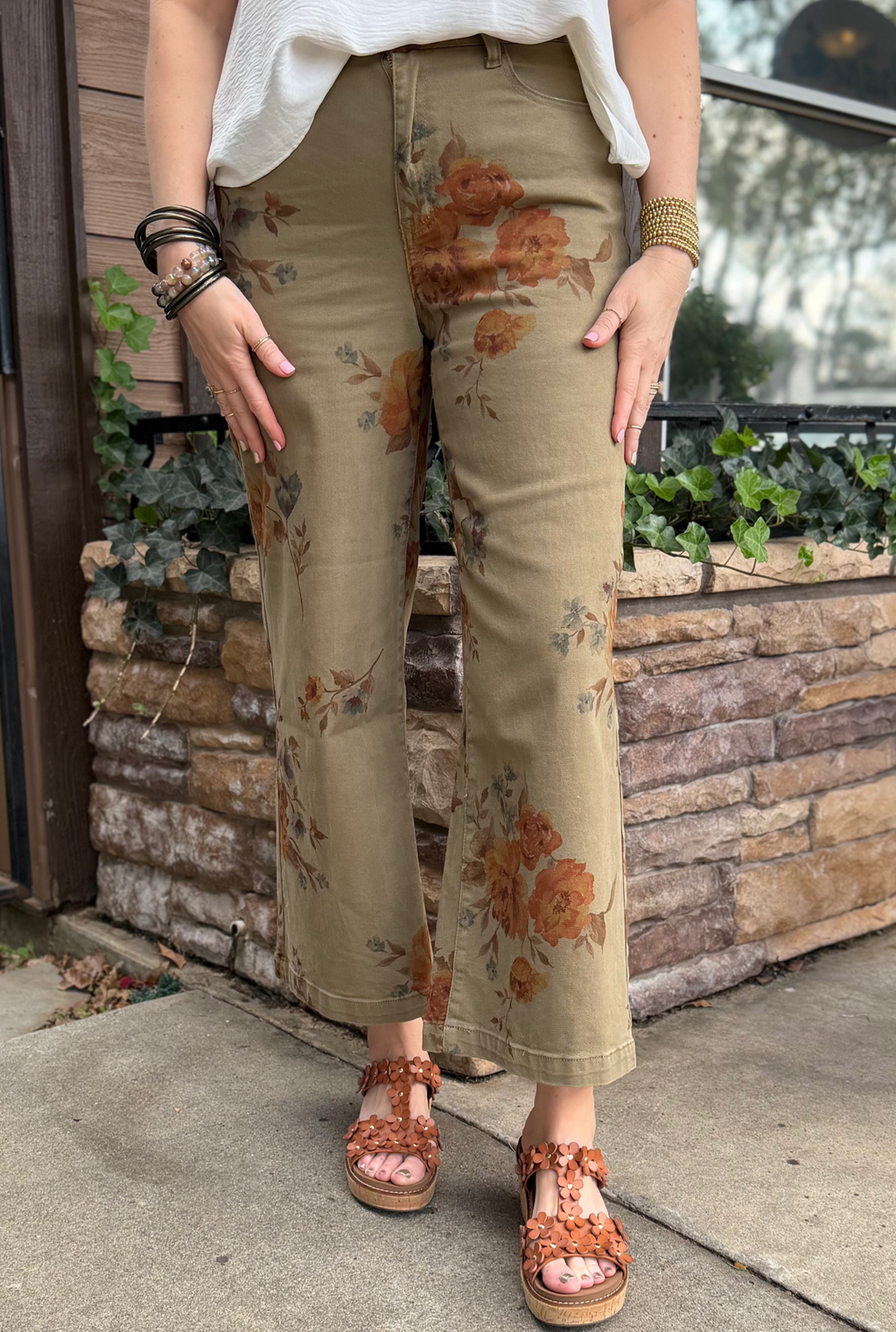 OLIVE FALL PANTS