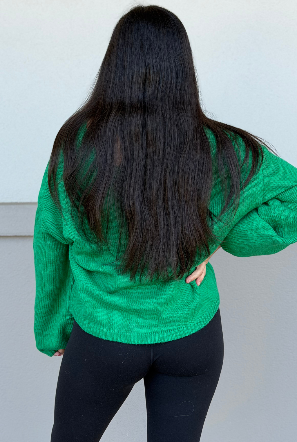GREEN BOW SWEATER