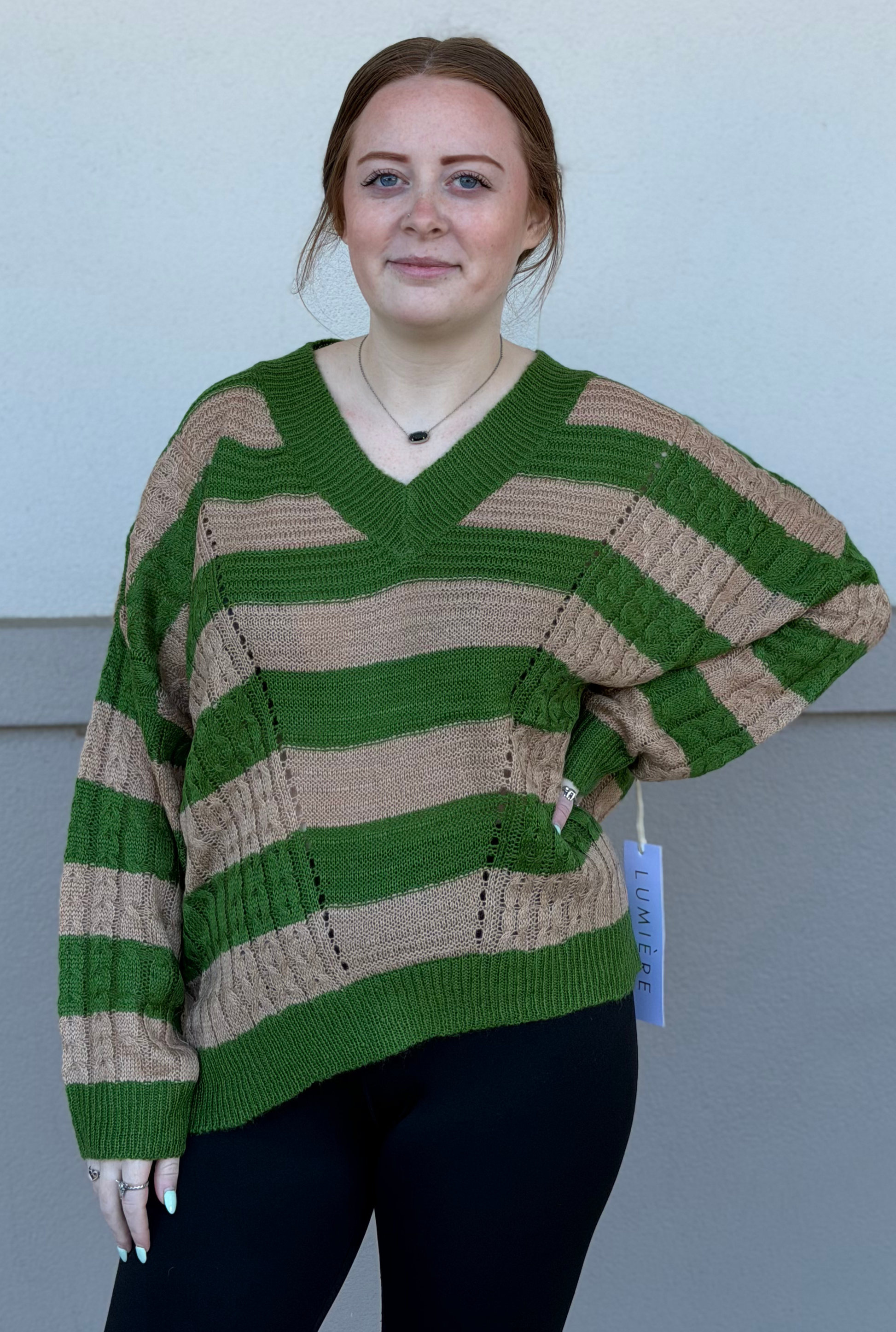 GREEN/TAUPE SWEATER