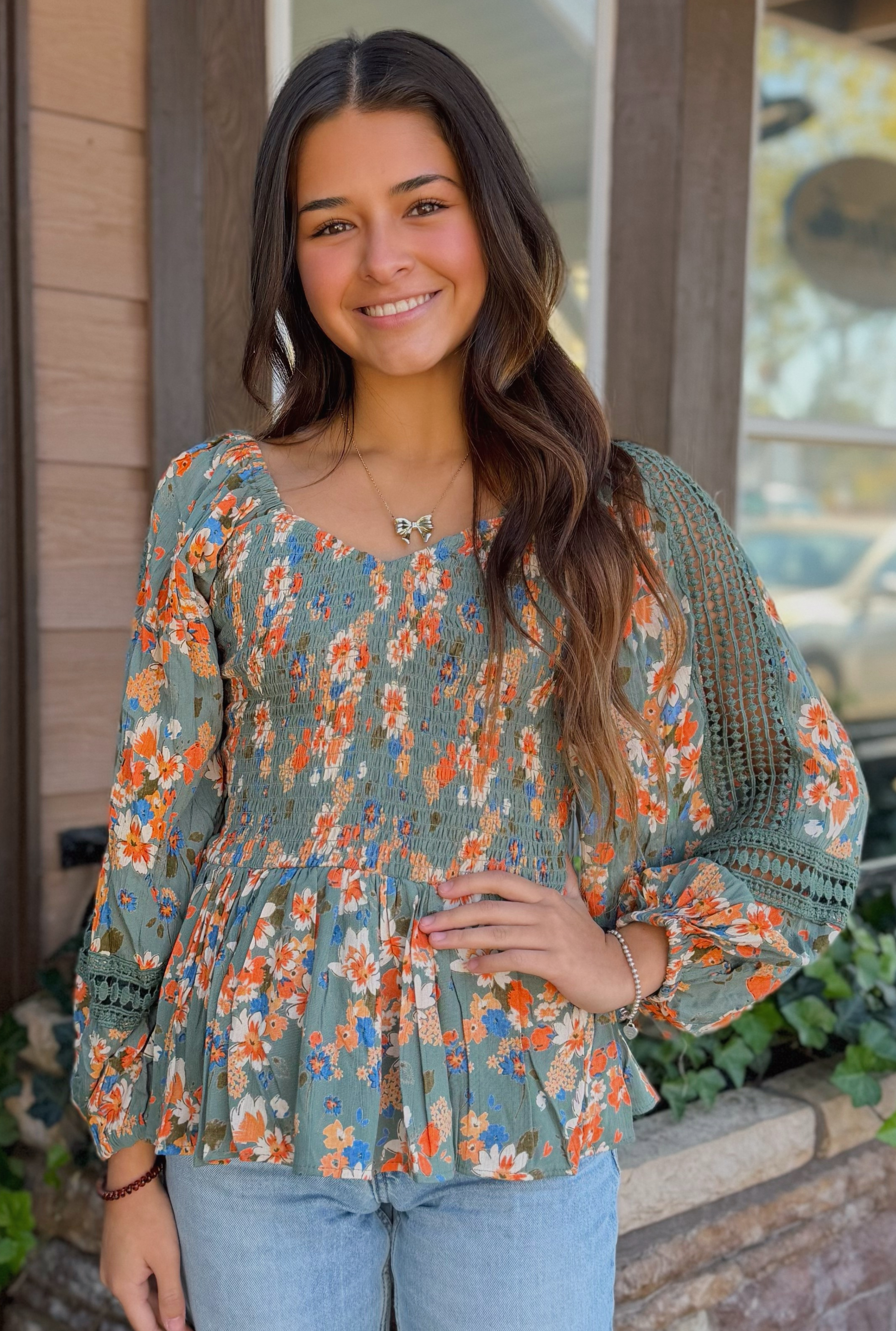 GREEN SWEETHEART TOP