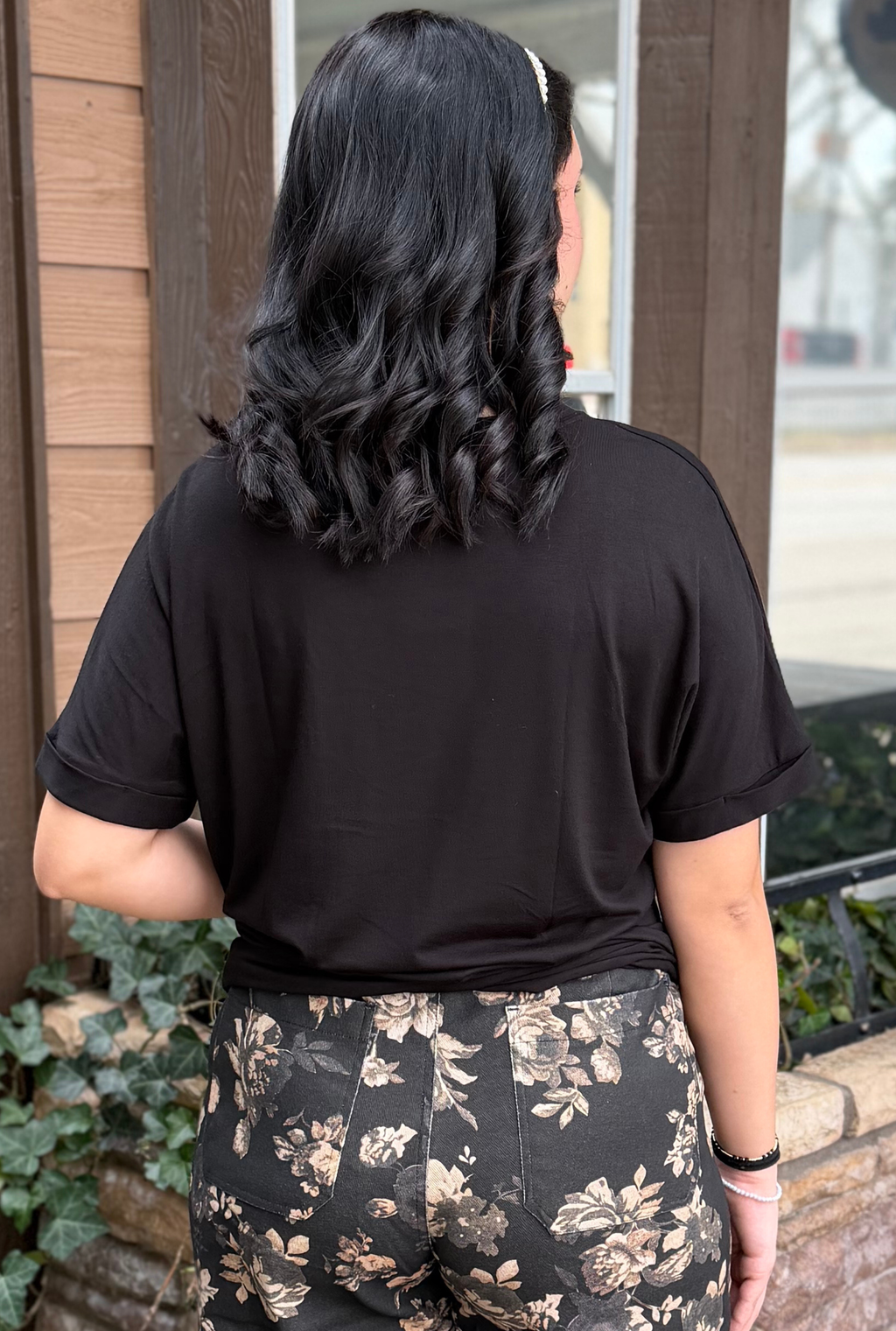 BLACK BOYFRIEND TEE