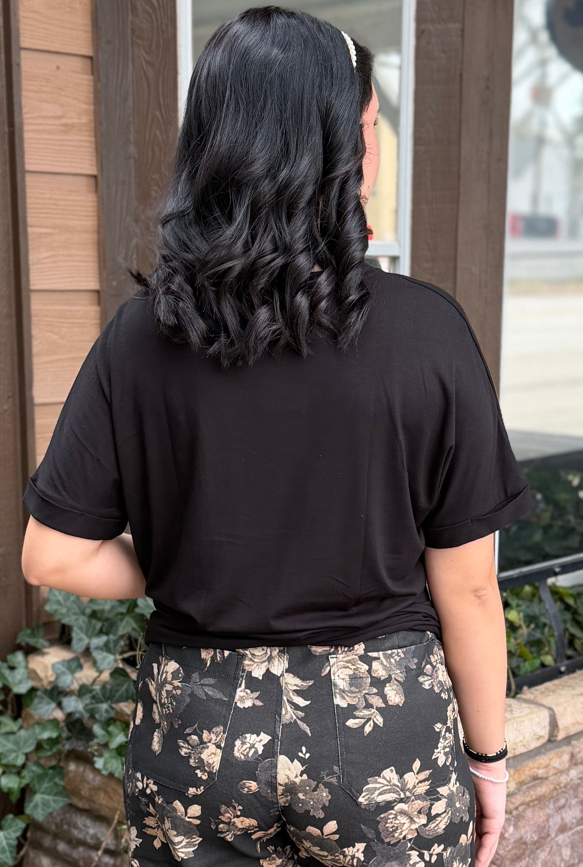 BLACK BOYFRIEND TEE
