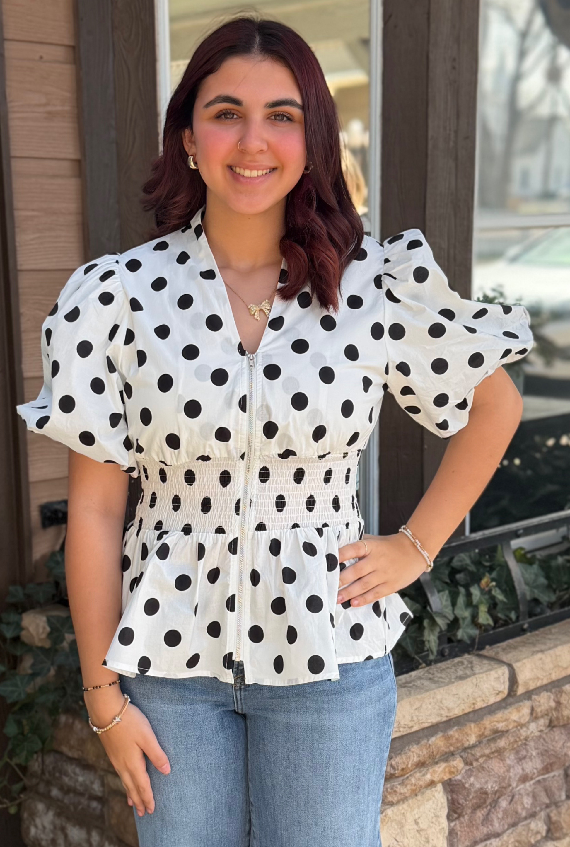 WHITE ON THE DOT TOP