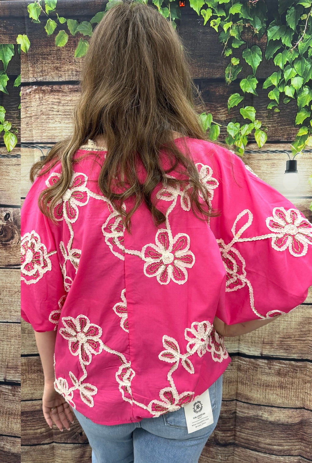 EMBROIDERED PINK TOP