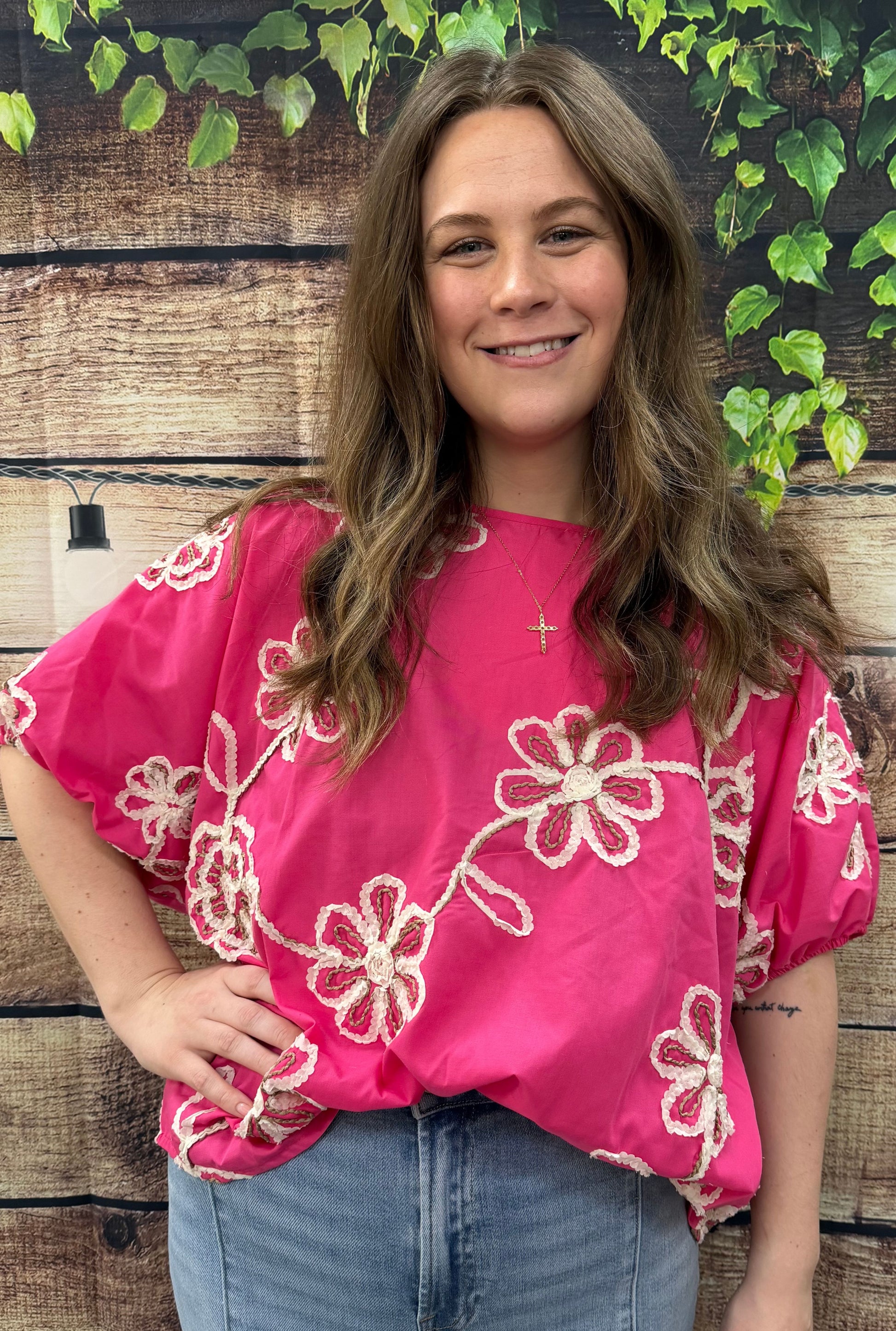 EMBROIDERED PINK TOP