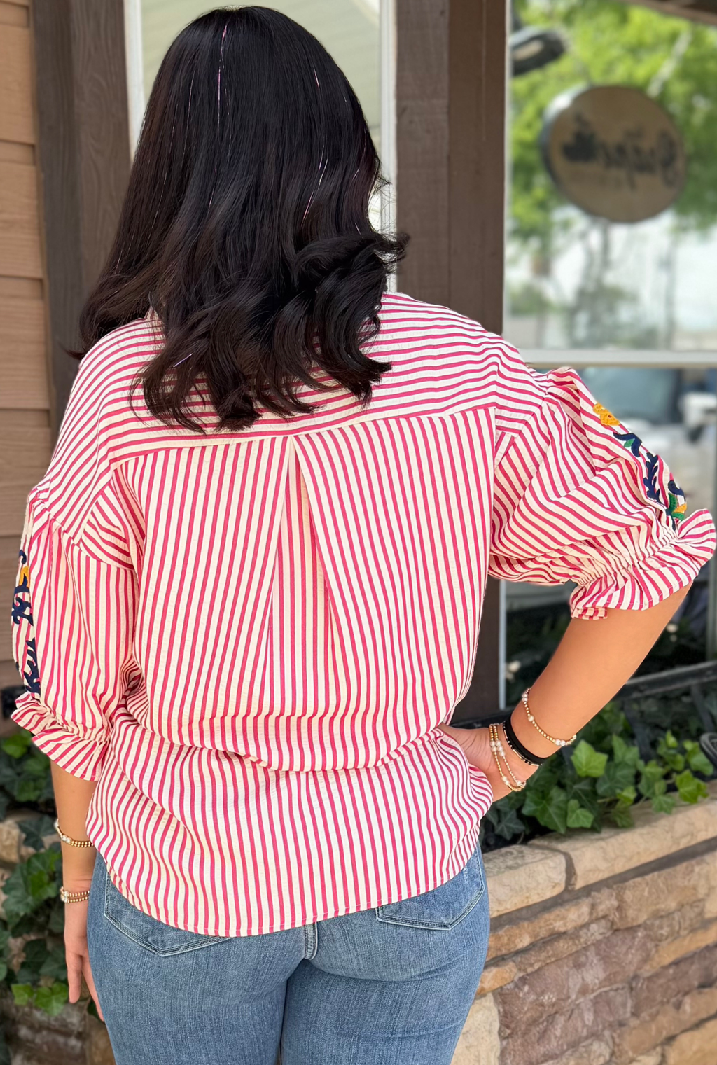RASPBERRY STRIPE FLORAL TOP