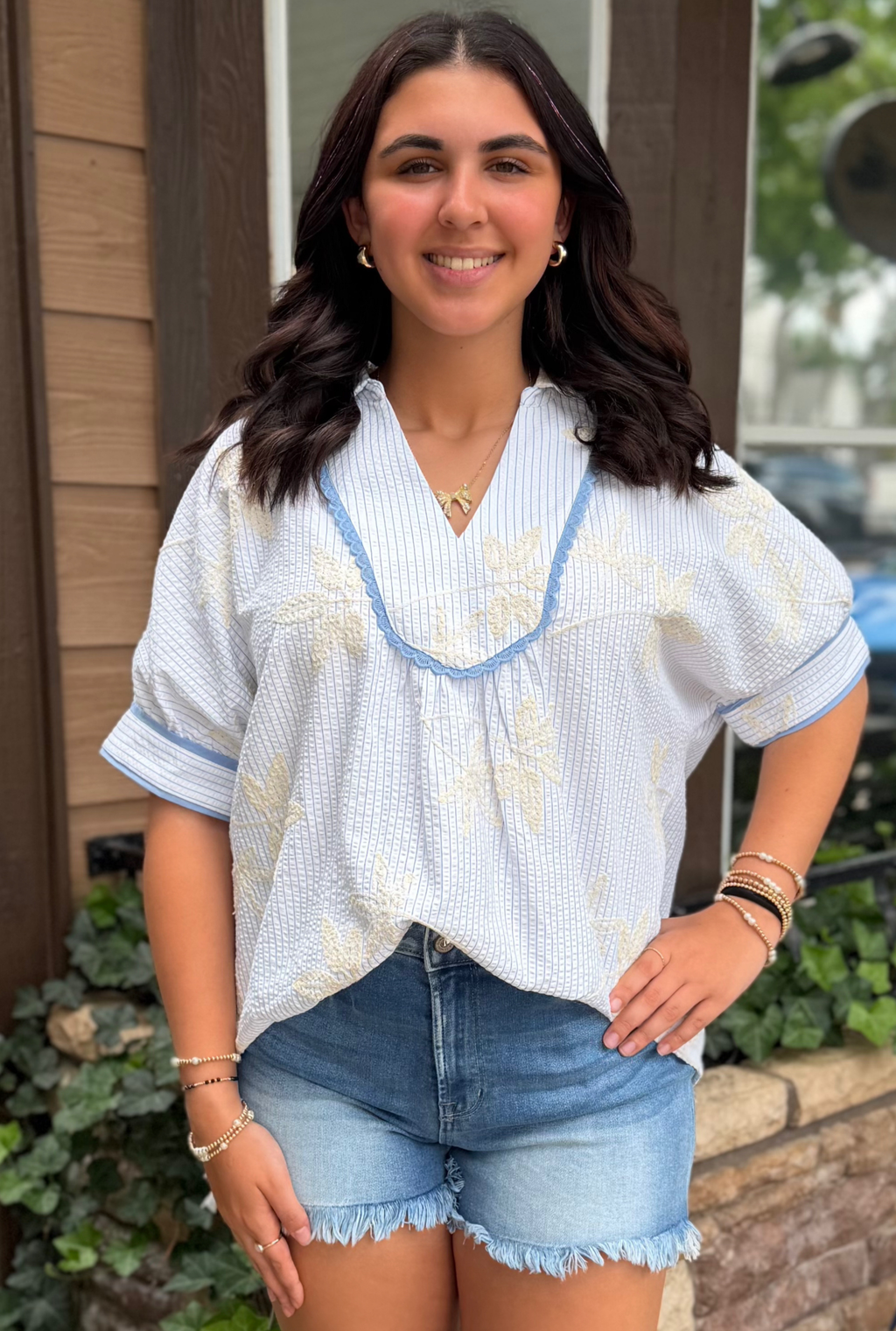 BLUE MEADOW TOP