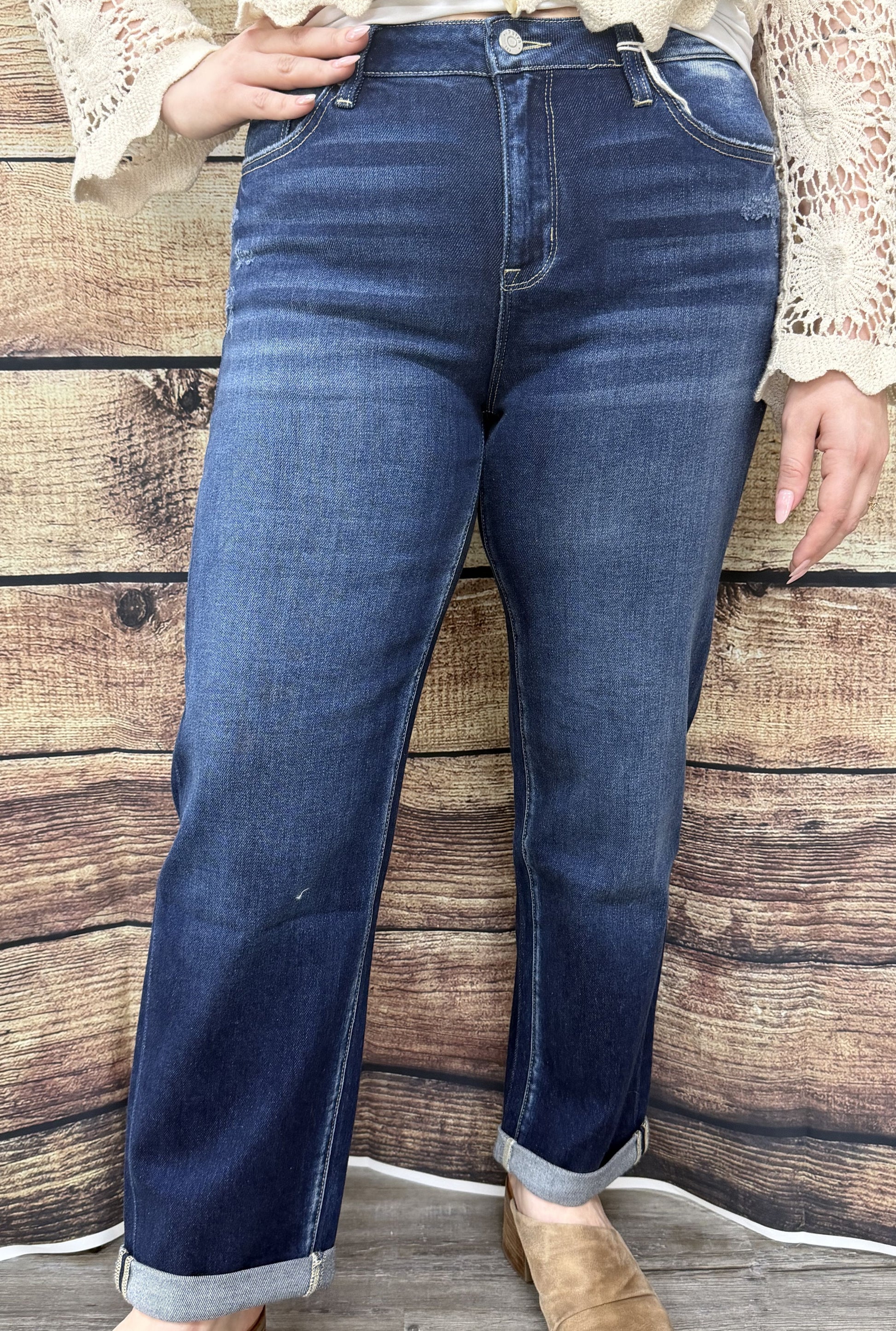 CATELYN STRAIGHT CUFF JEANS