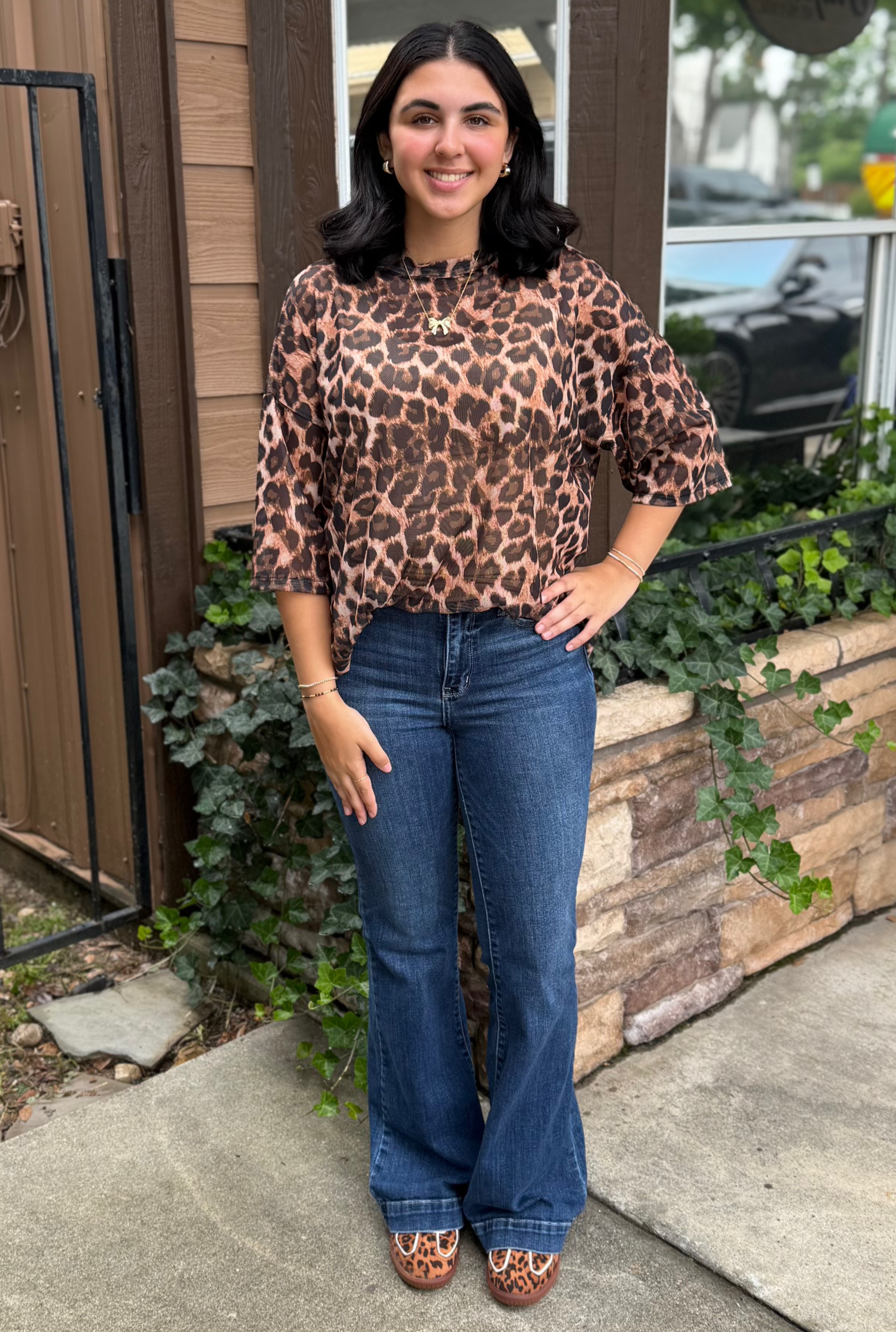 LEOPARD MESH BREEZY TOP