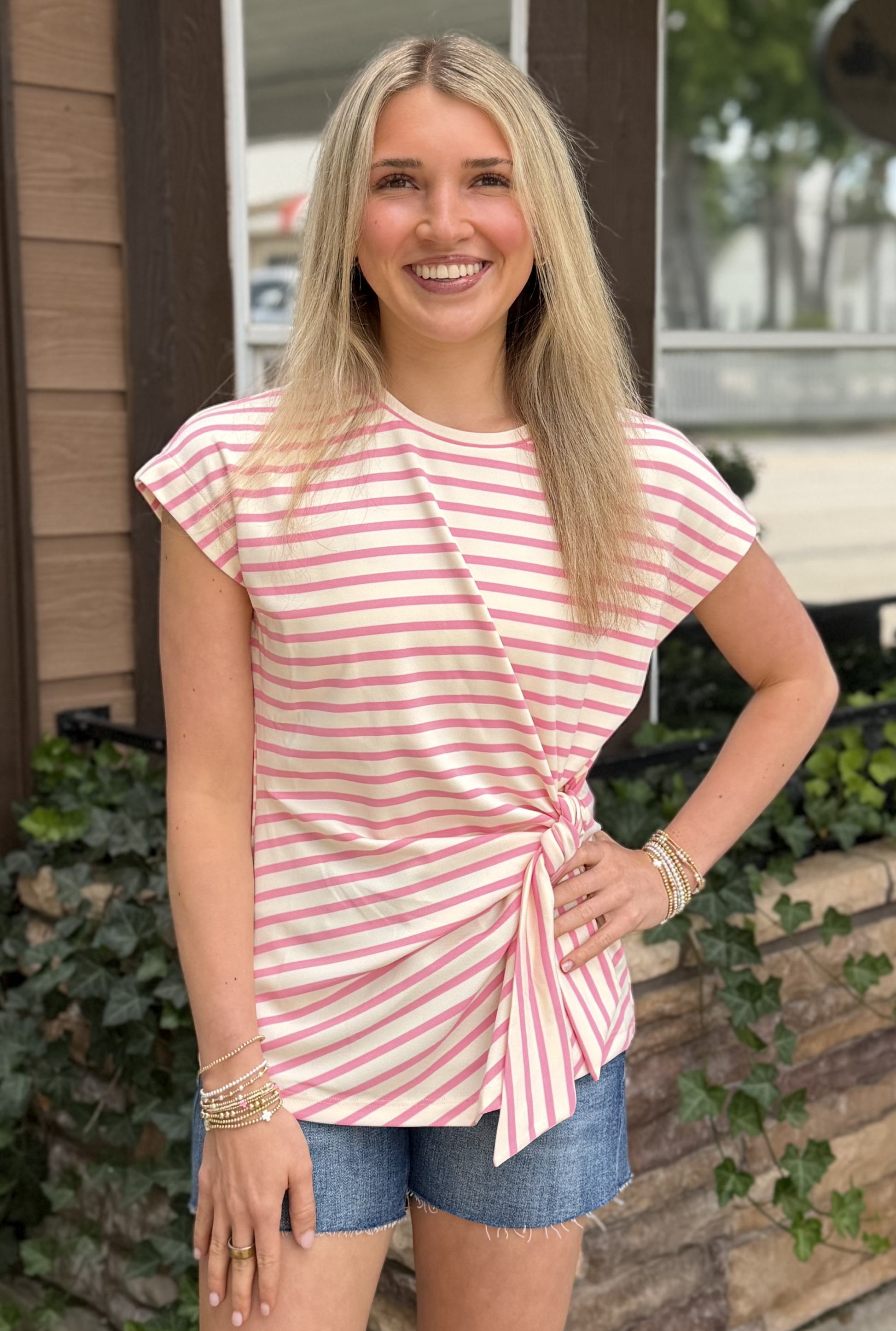 PINK STRIPED TWIST TOP