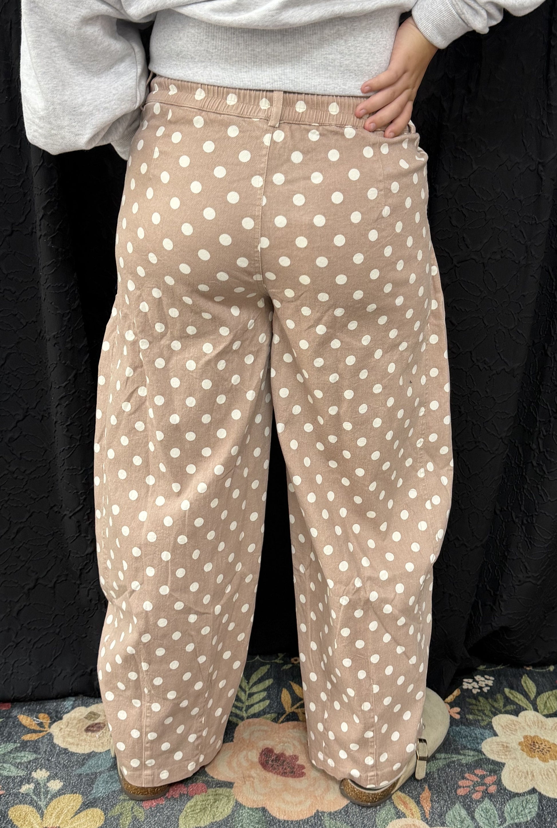 TAUPE POLKA DOT BARREL PANTS