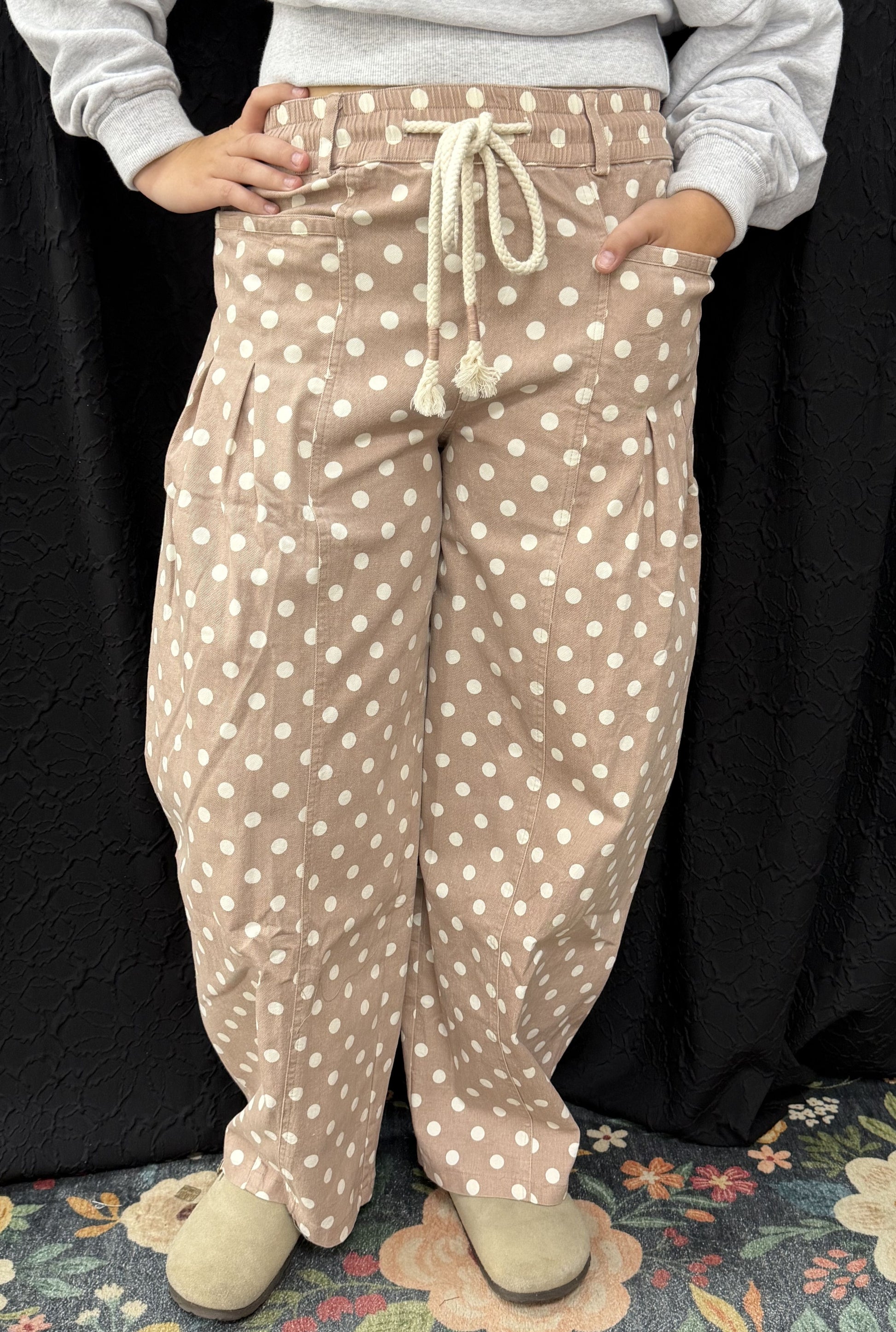 TAUPE POLKA DOT BARREL PANTS