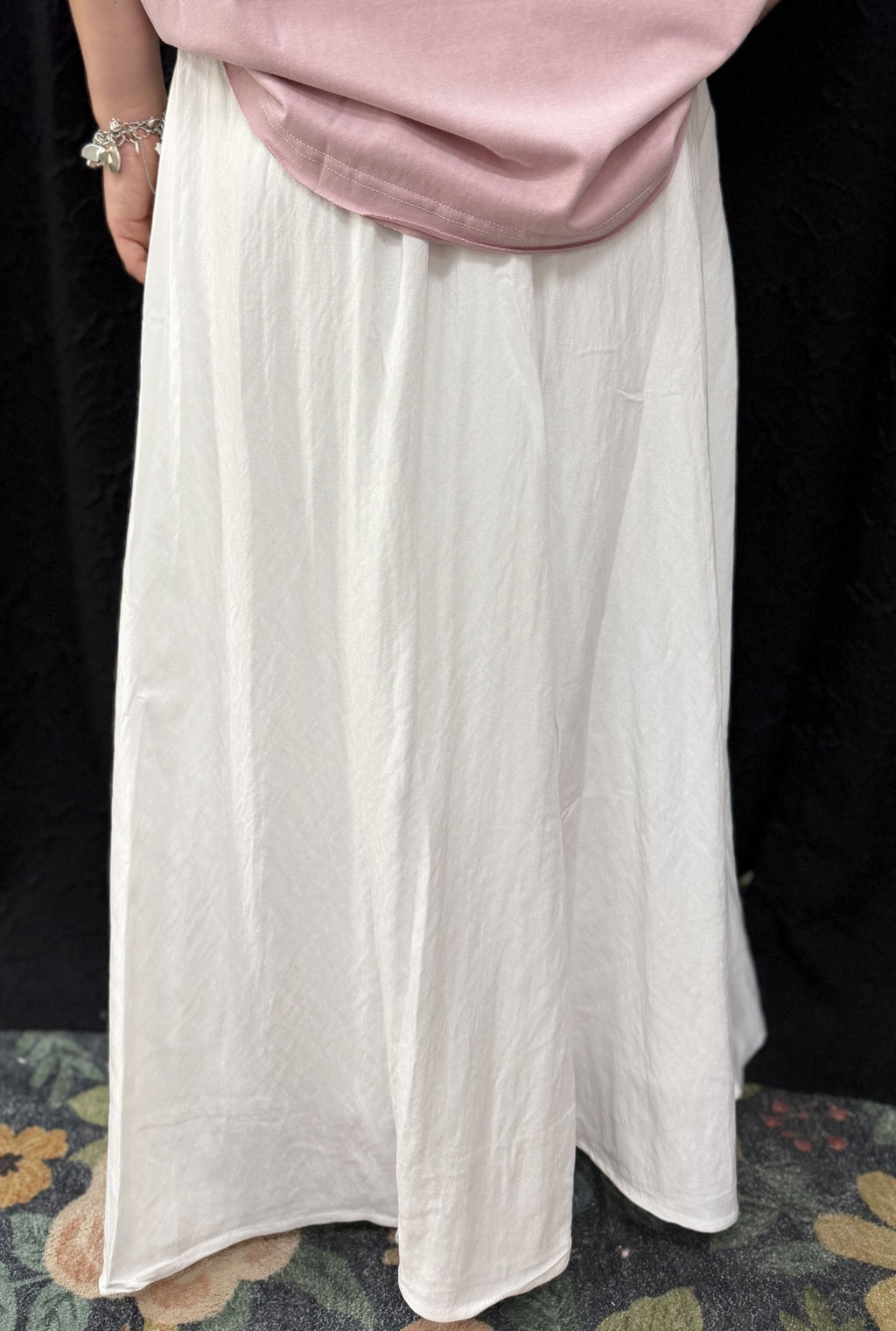 WHITE FLORAL MAXI SKIRT