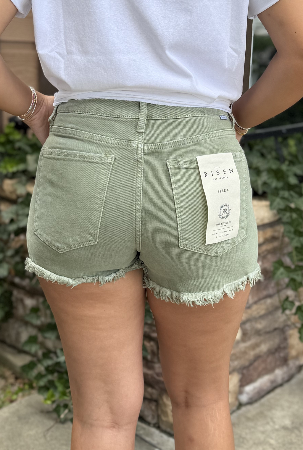 OLIVE MID RISE SHORTS