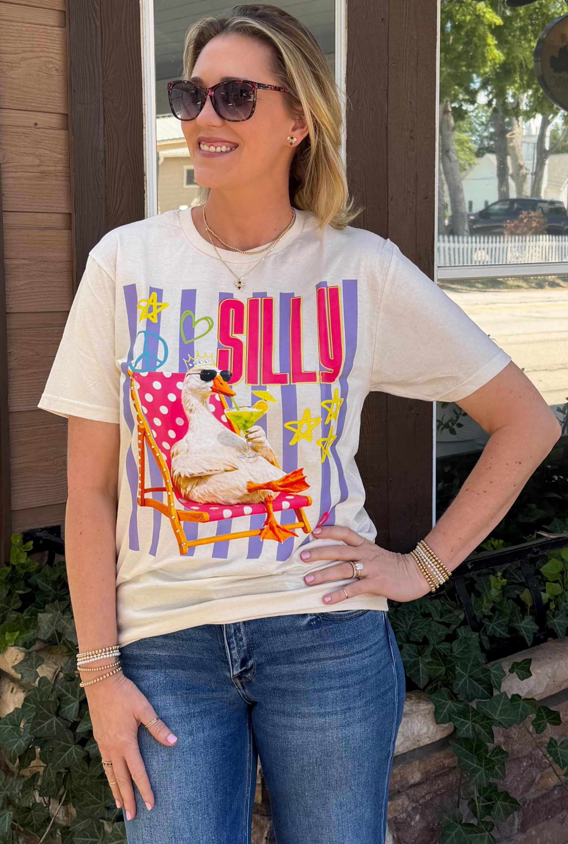 SILLY GOOSE TEE