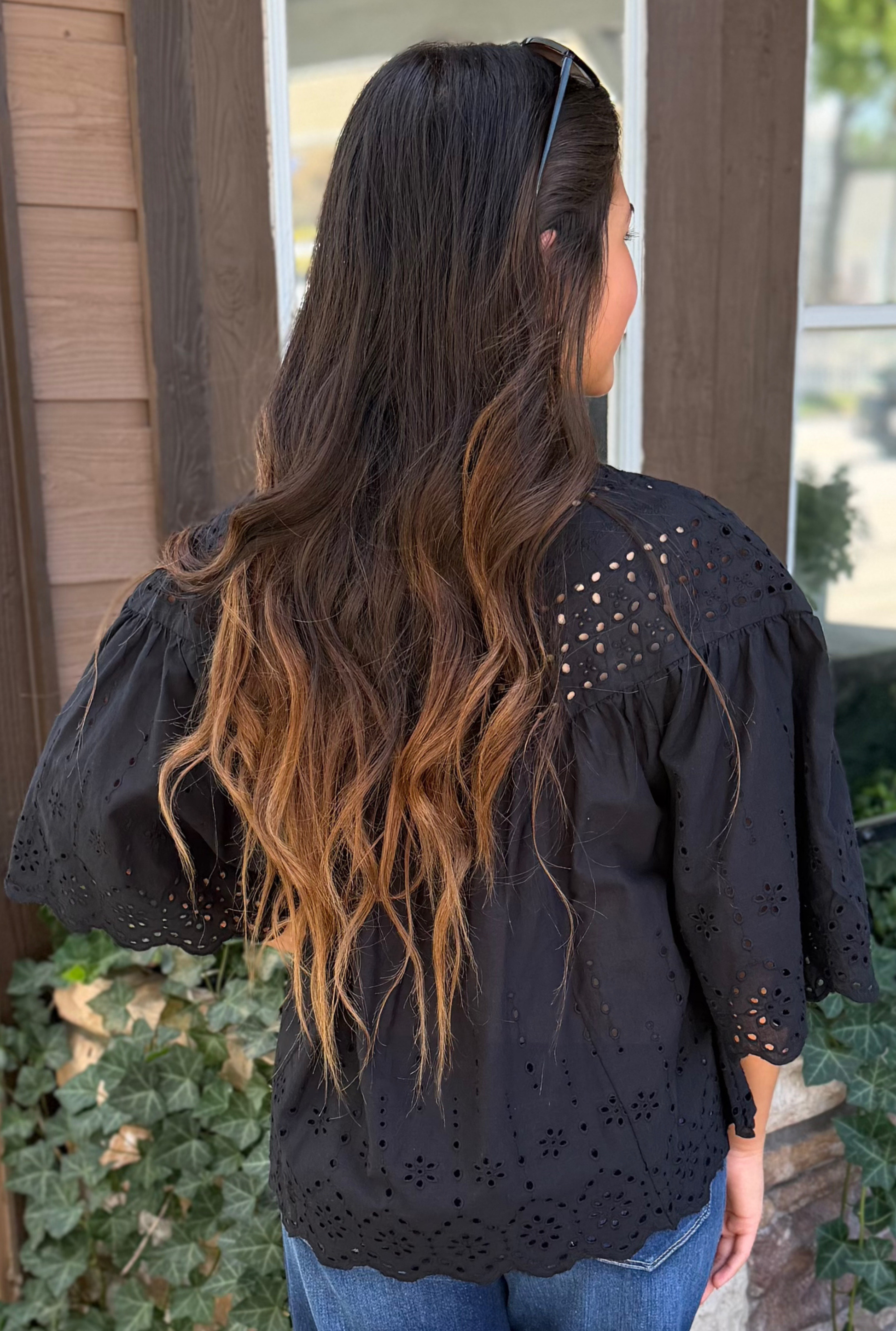 NAVY EYELET TAYLOR TOP