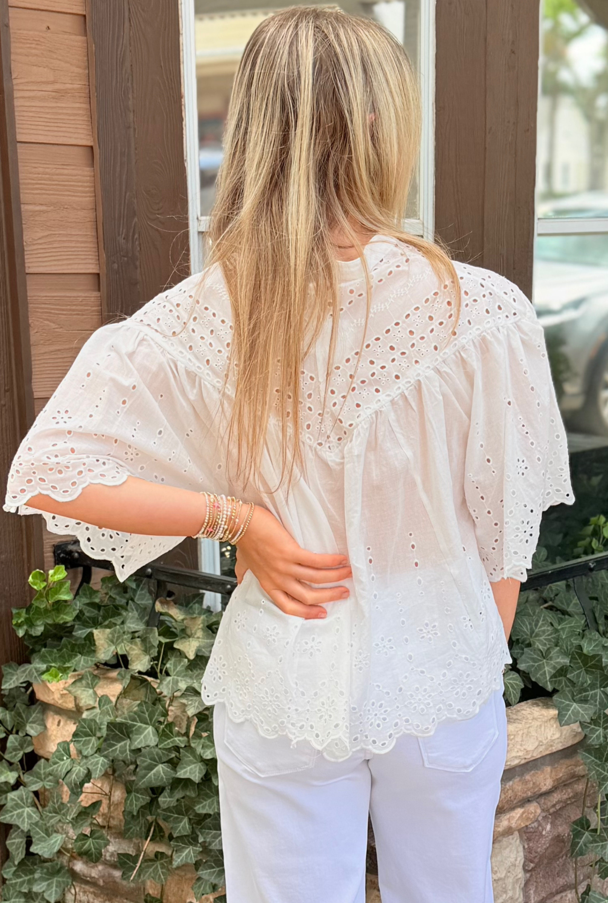WHITE EYELET TAYLOR TOP