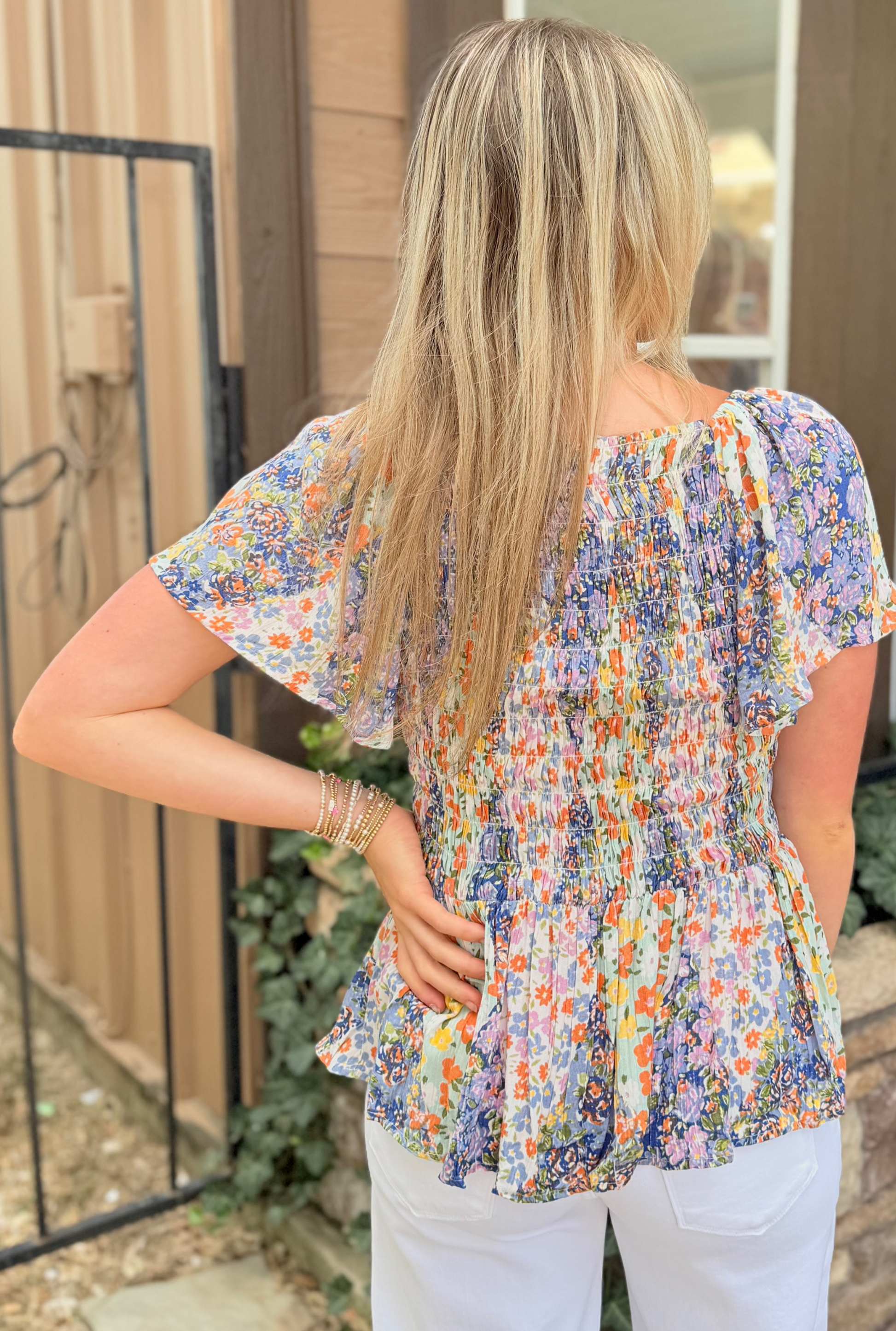 MONET LILY TOP