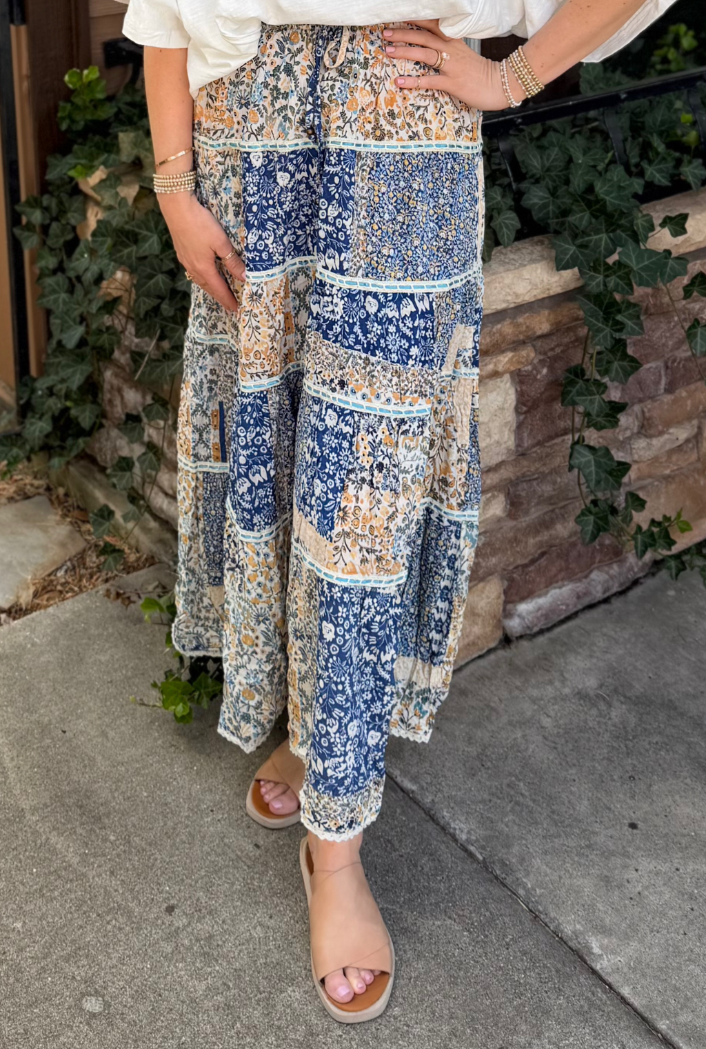 FLORAL CLAIRE SKIRT