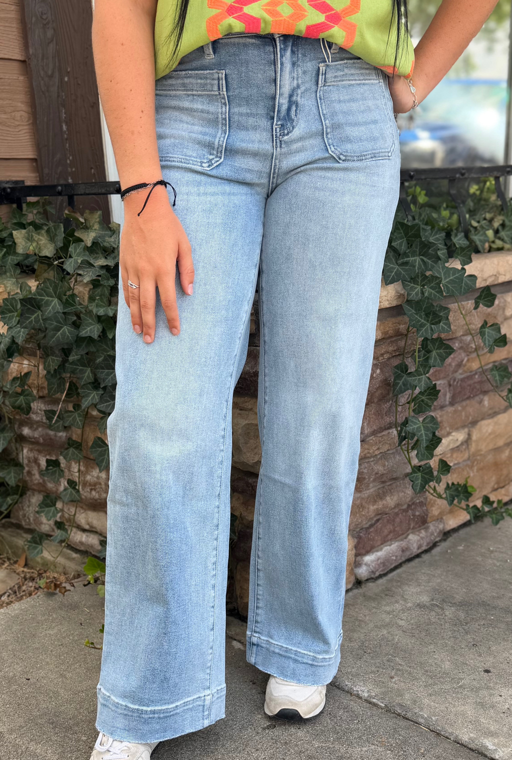 VIRGINIA PATCH POCKET JEANS