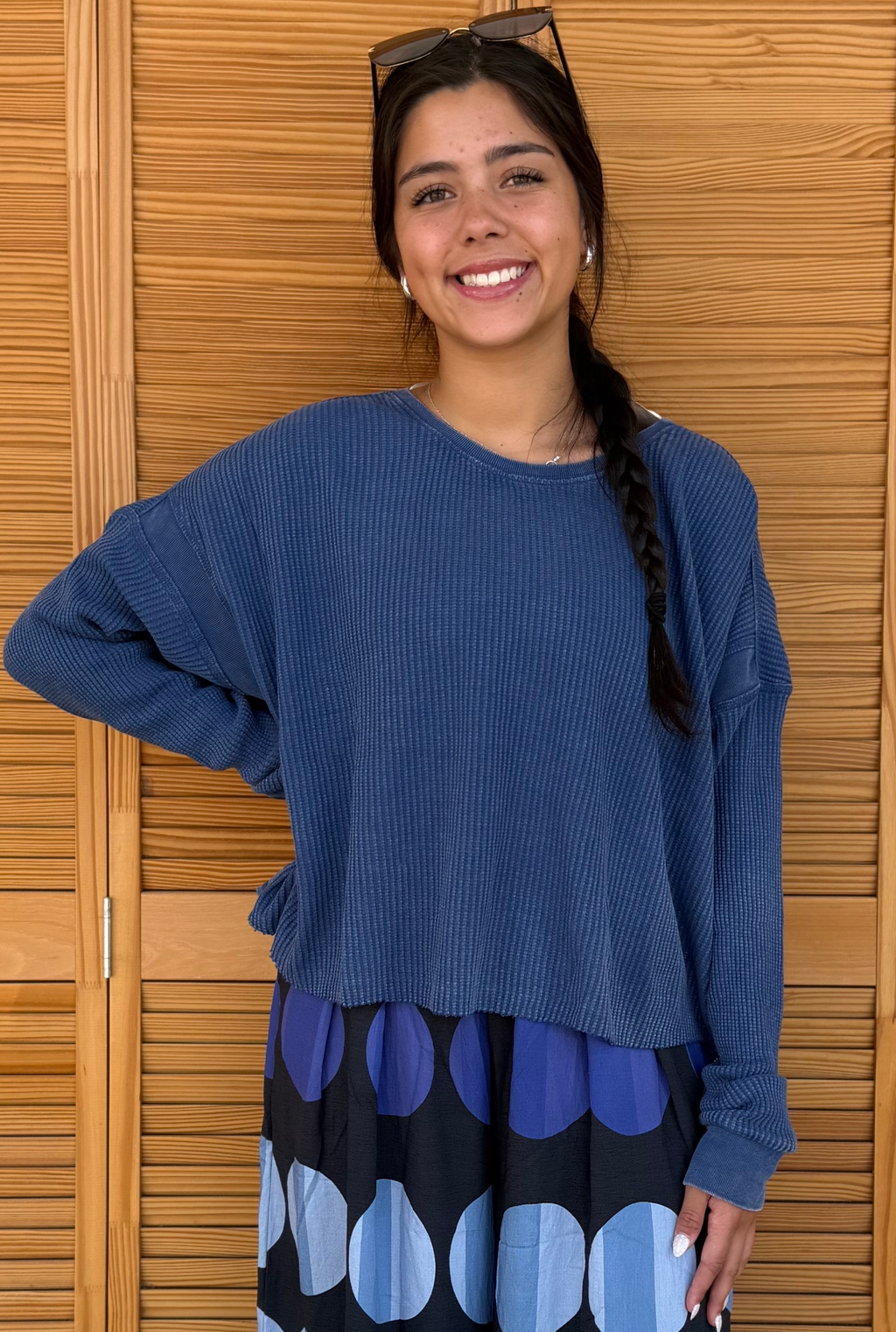 NAVY CRISSCROSS TOP