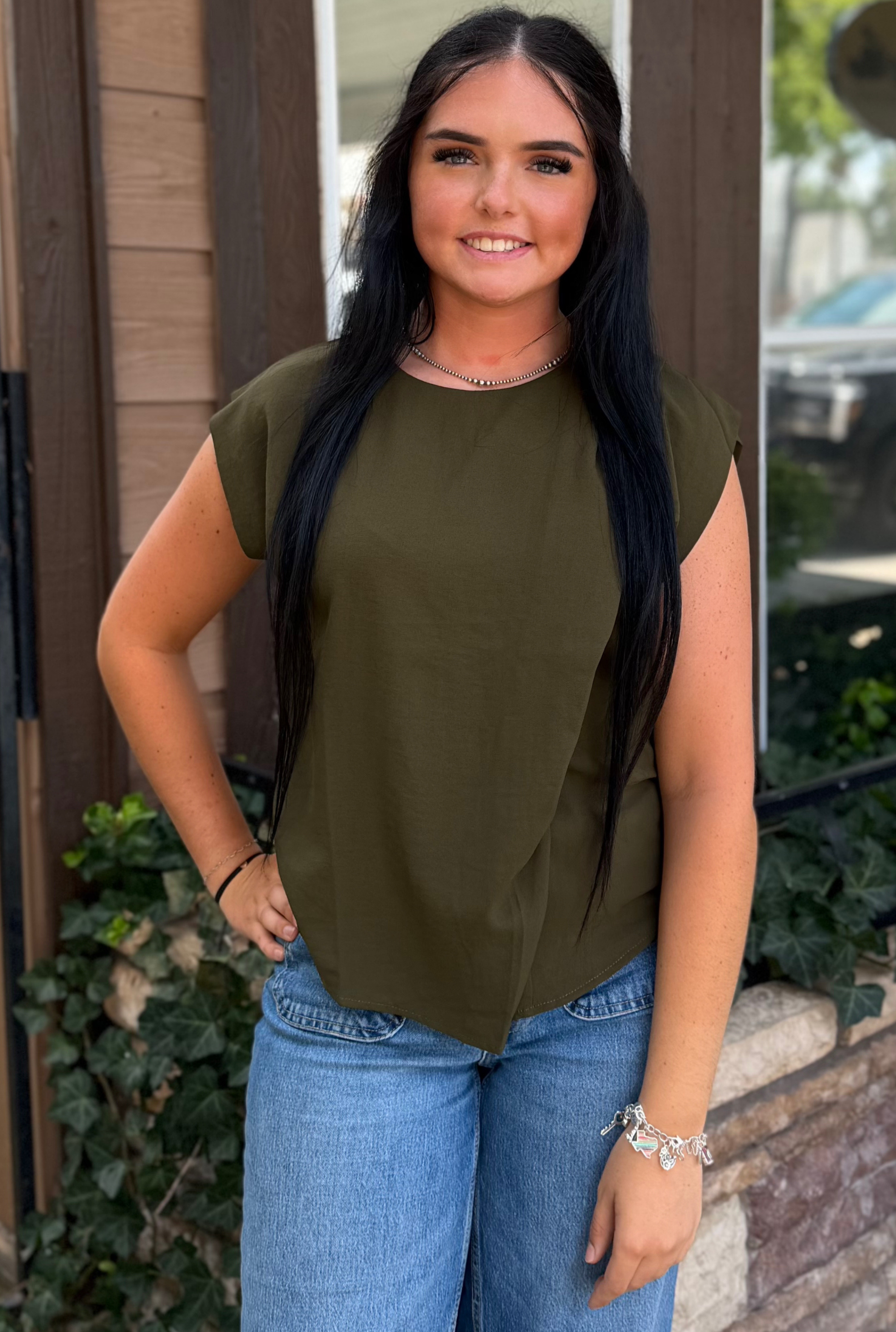 OLIVE CAP SLEEVE TOP