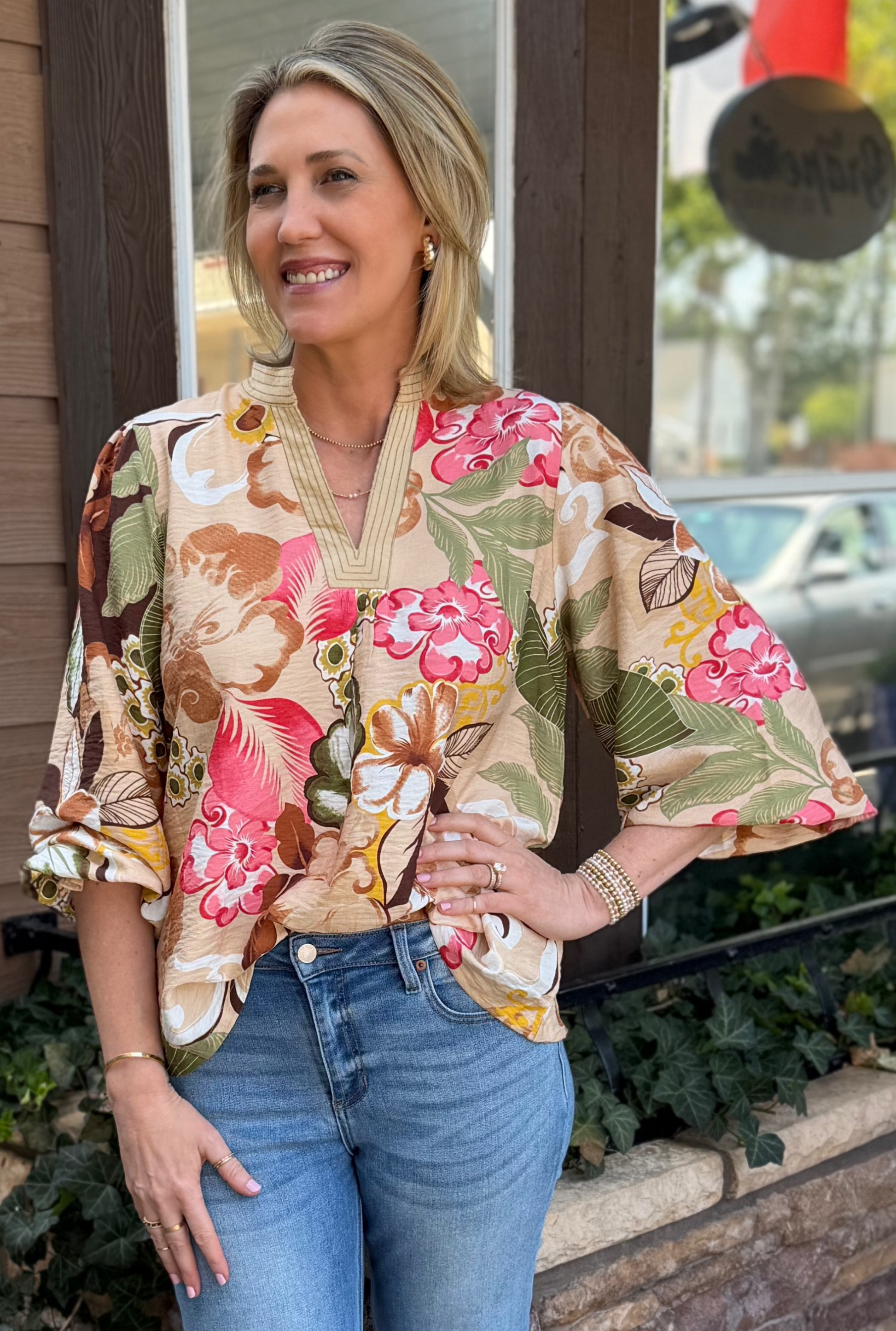 BEIGE PARIS TOP