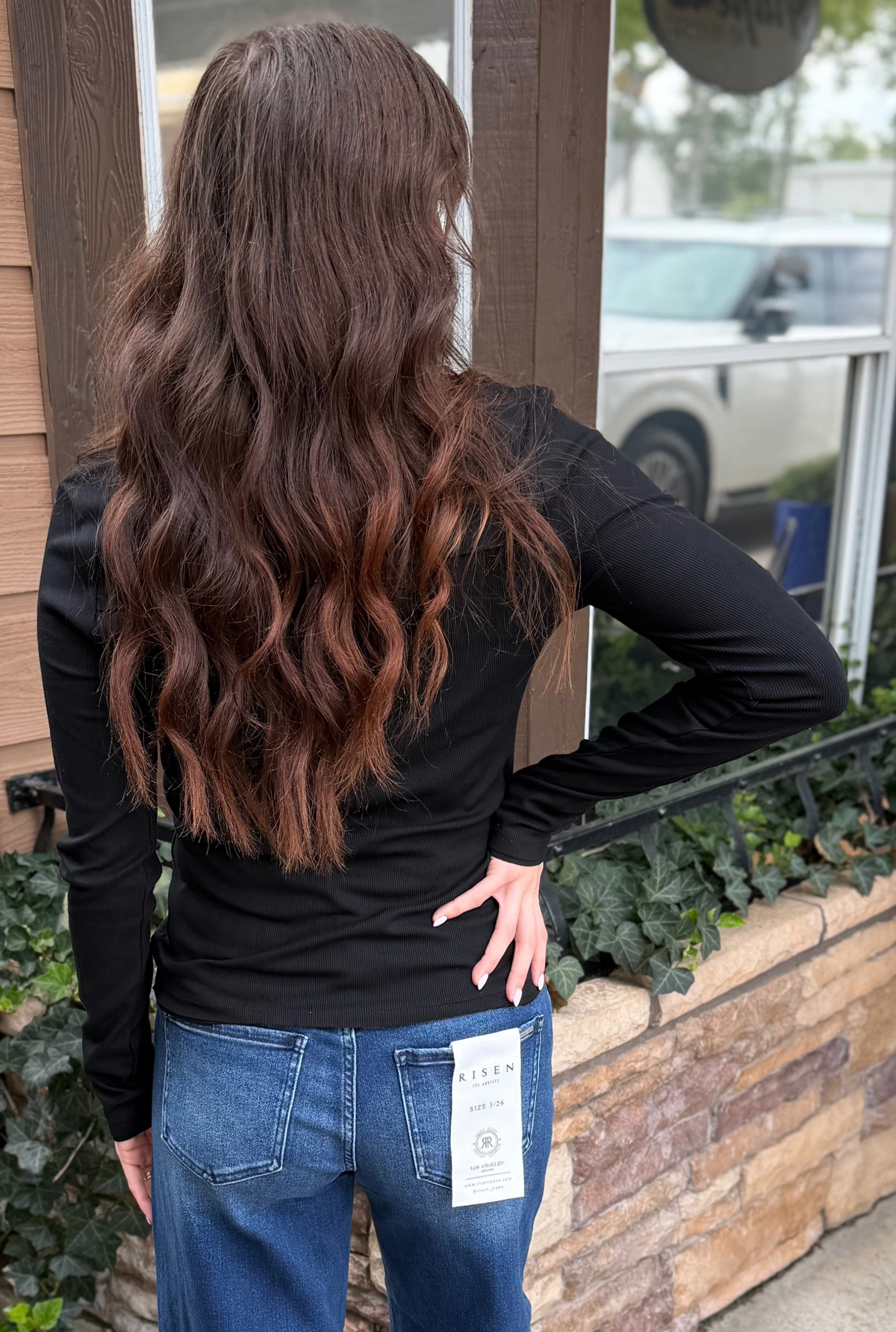 BLACK RIBBED KNIT TOP