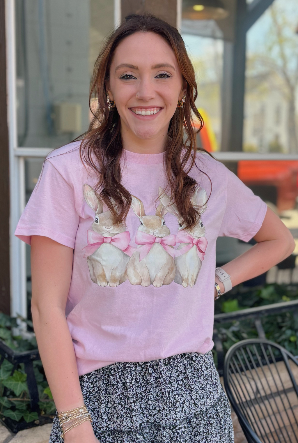 EASTER BOW GRAPHIC TEE