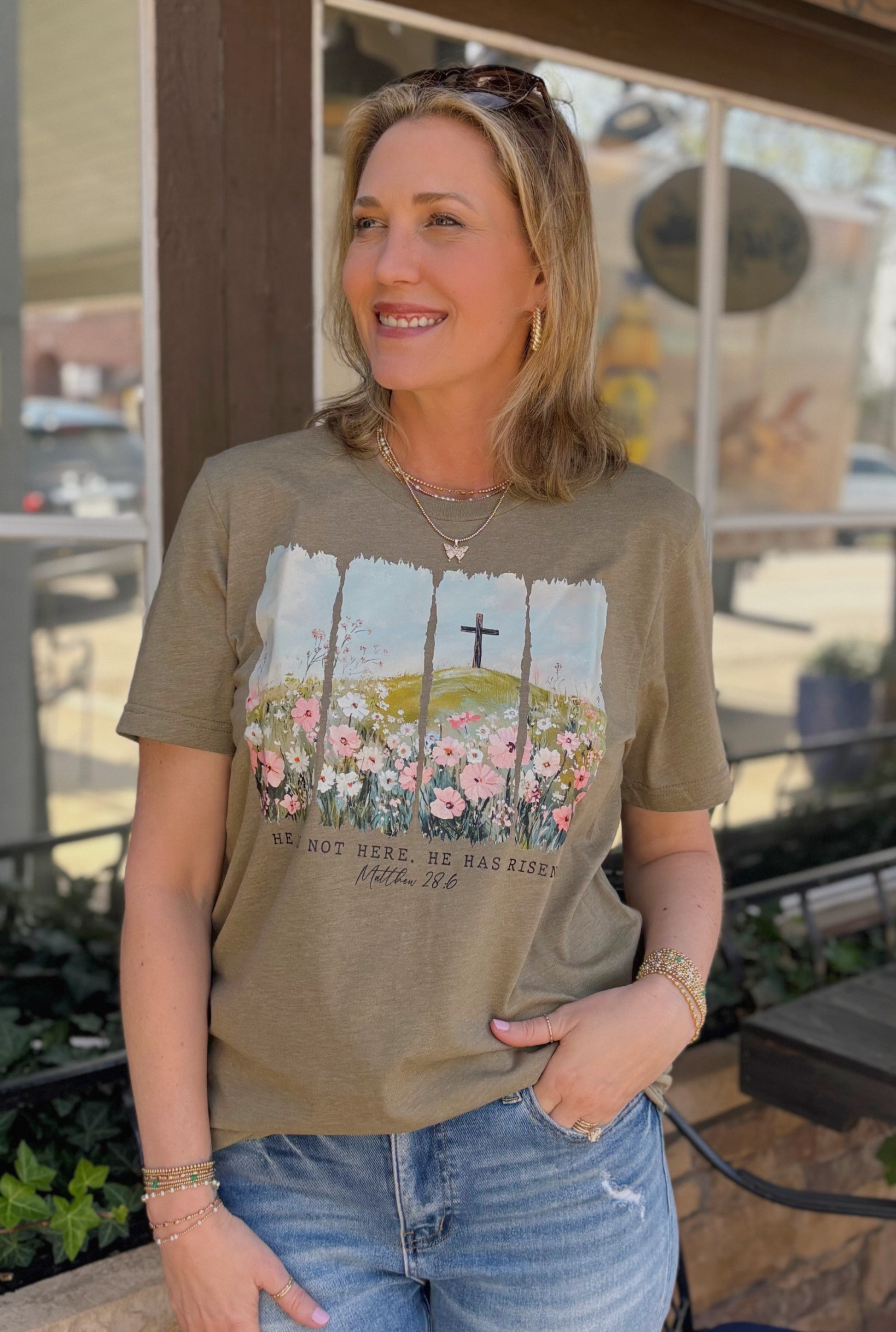 HE HAS RISEN GRAPHIC TEE