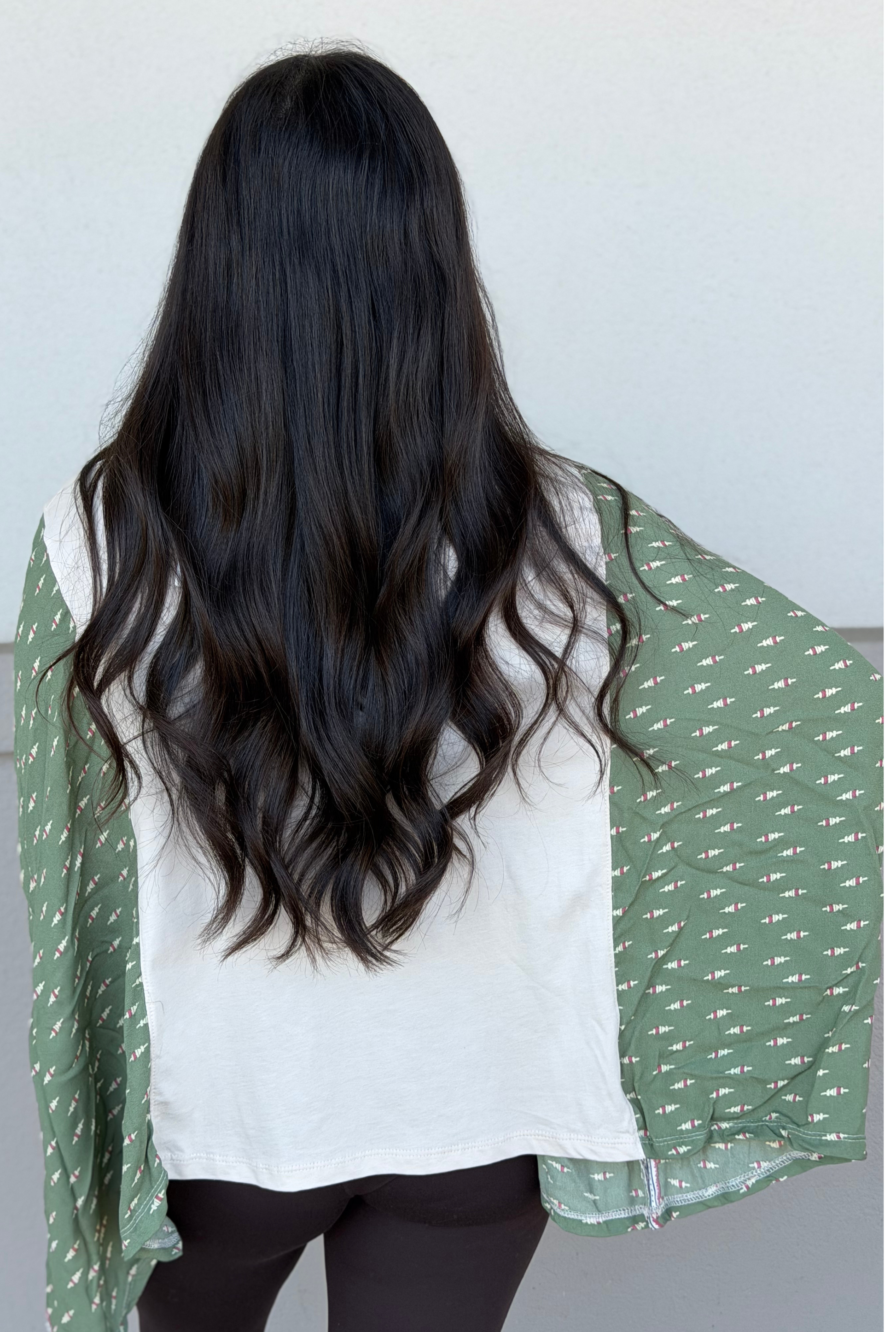 LONG LIVE DREAMERS TOP