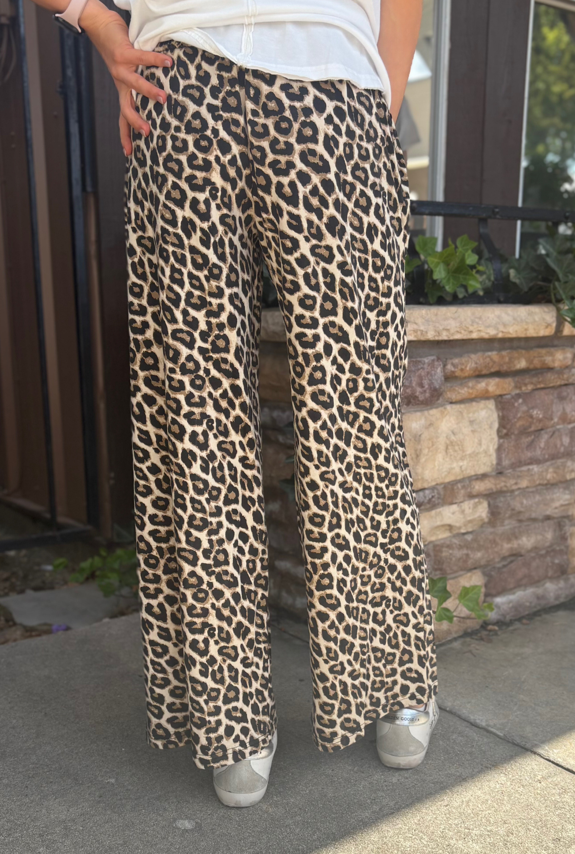 LEOPARD WIDE LEG PANTS