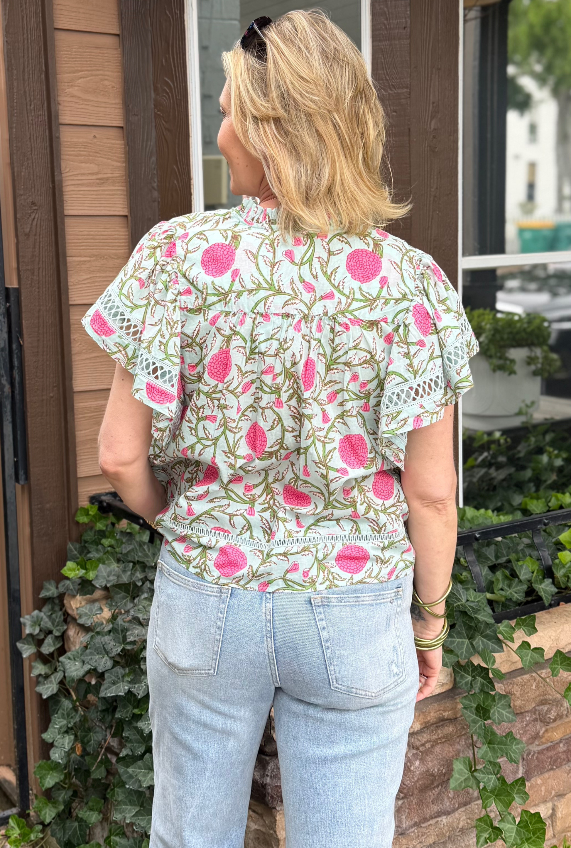 FRESH FLORALS TOP