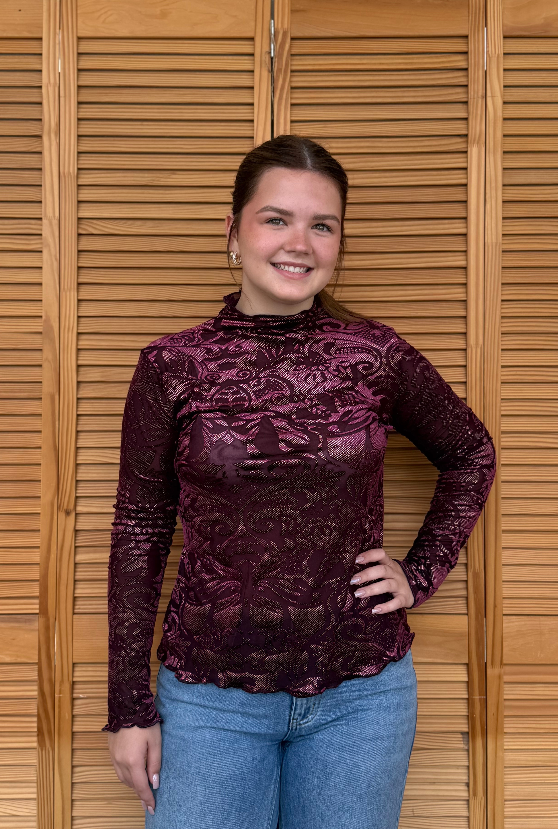MAROON MISSY TOP