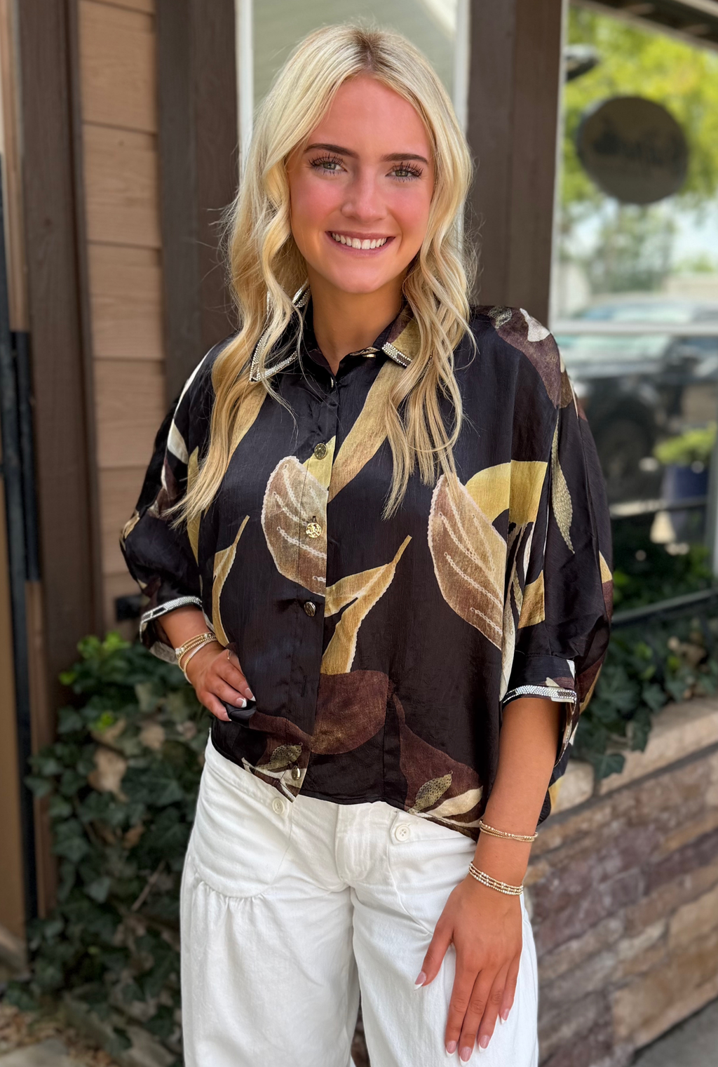 FALLING LEAVES TOP