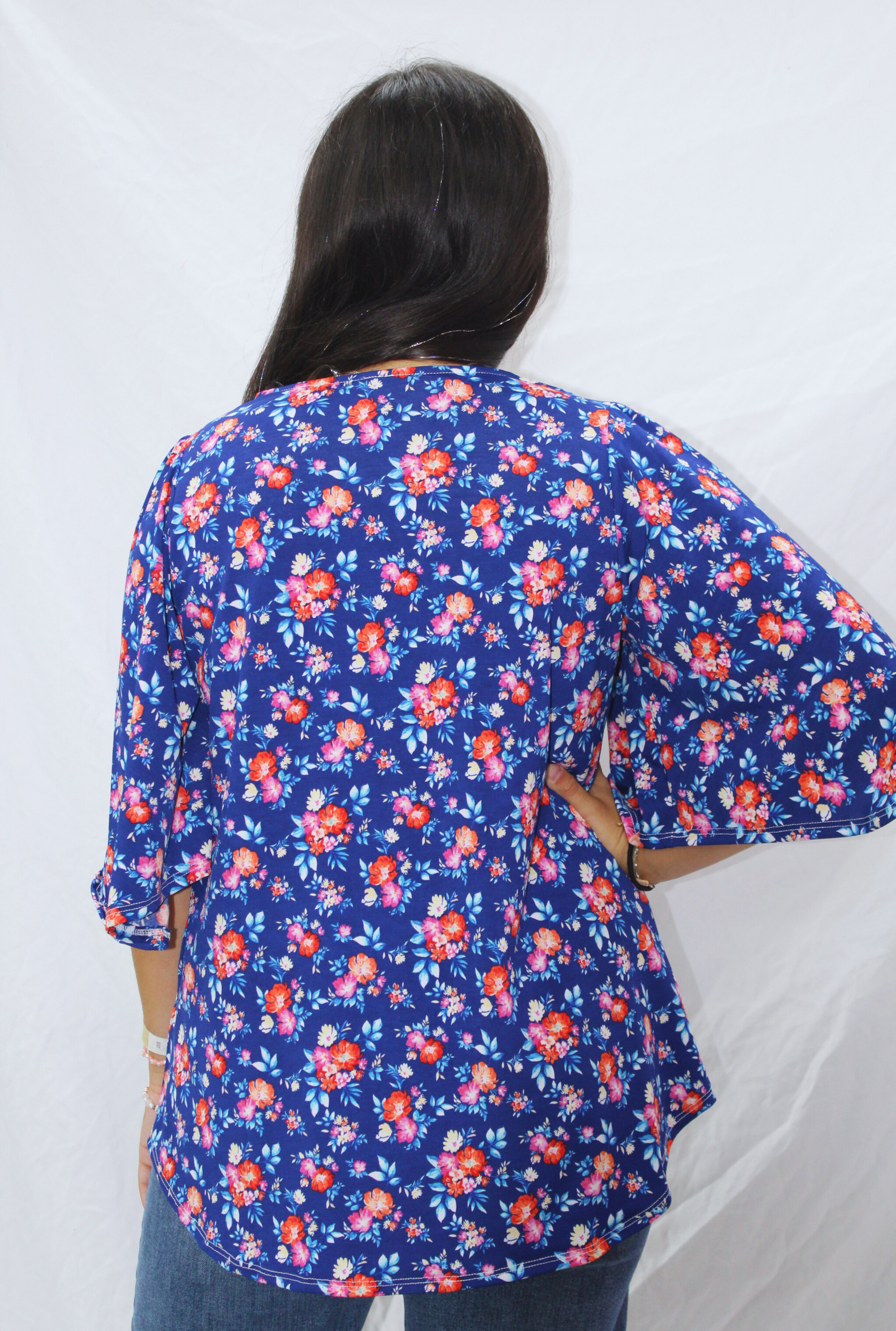 NAVY CALI TOP