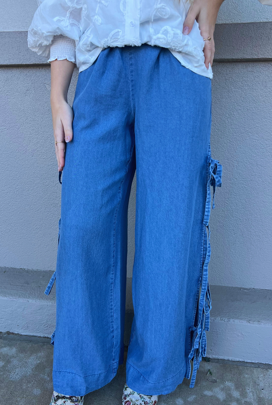 CHAMBRAY BOWS PANTS