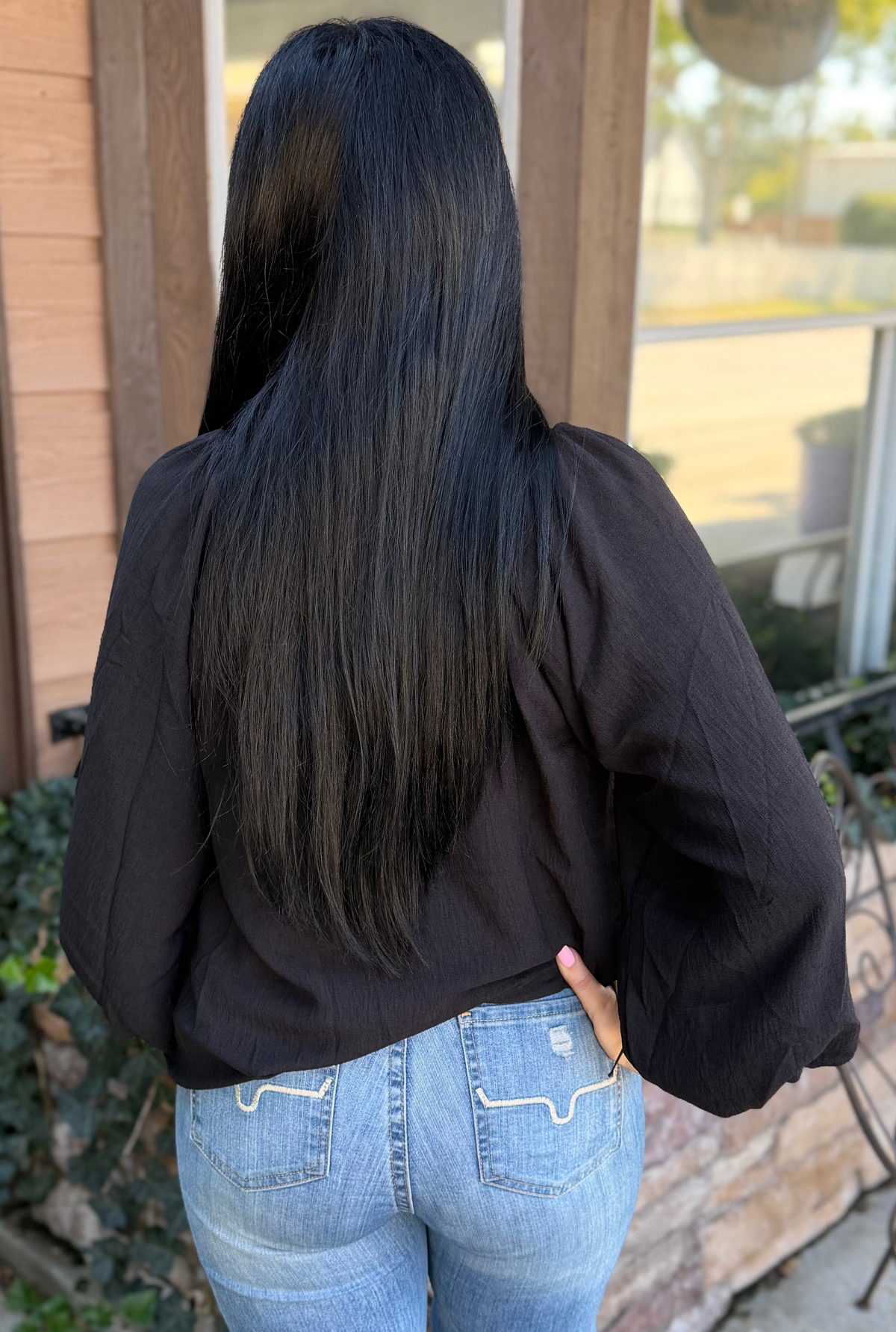 BLACK BENSON TOP