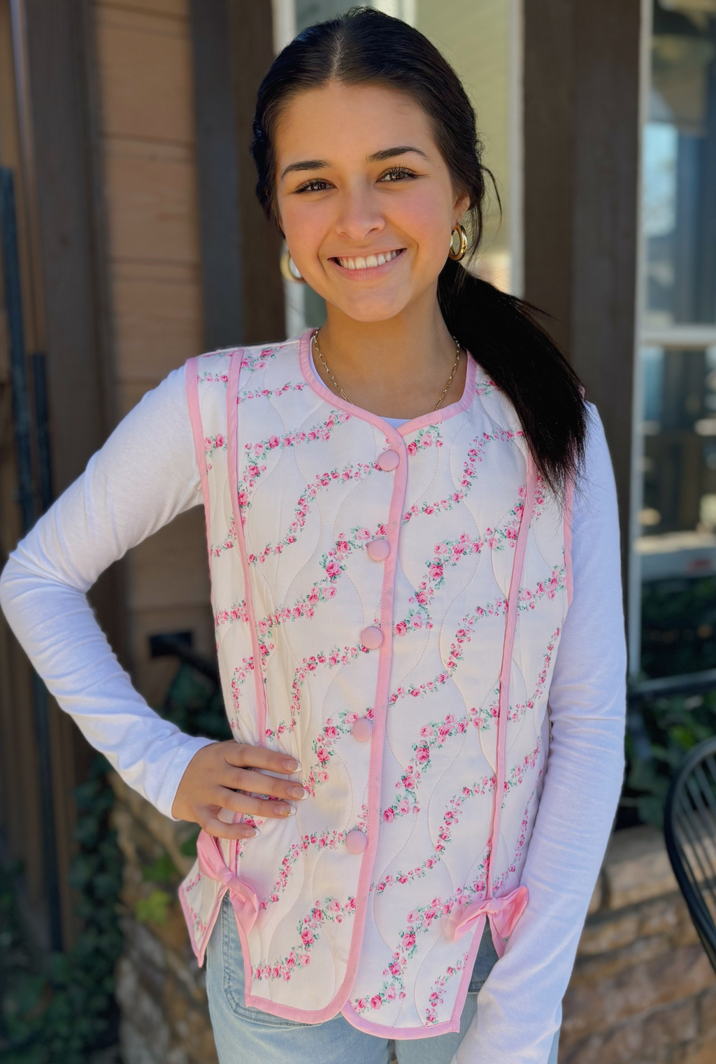 QUILTED BOW VEST