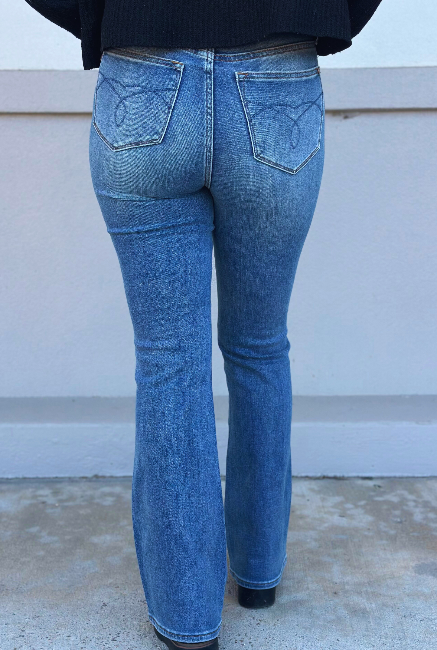 LONG JUDY BLUE BOOTCUT JEANS