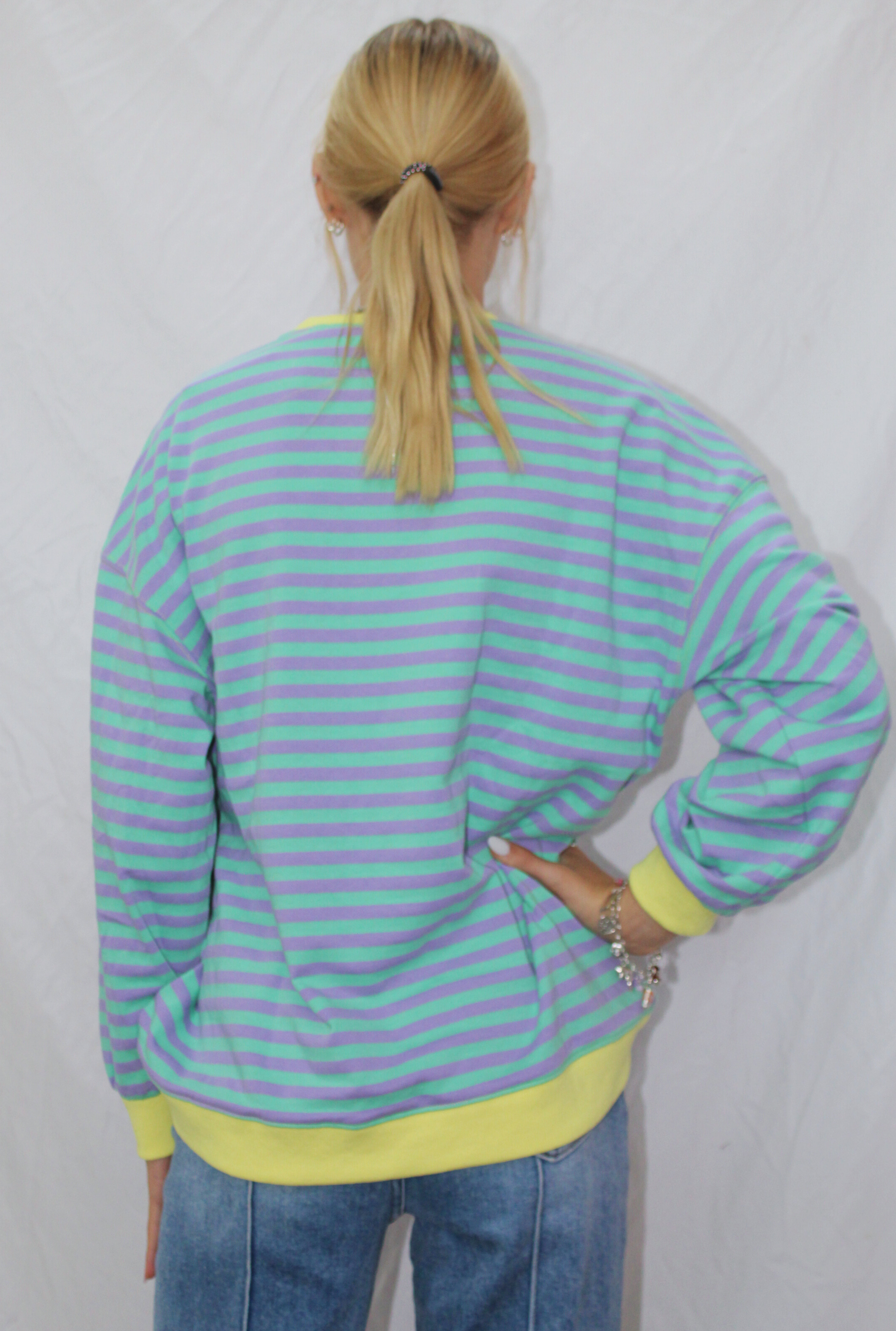 BLUE KERRY SWEATSHIRT