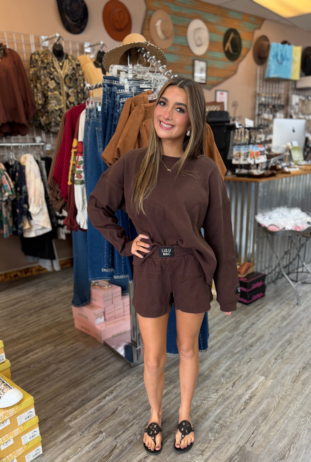 LM BROWN WAFFLE SHORT