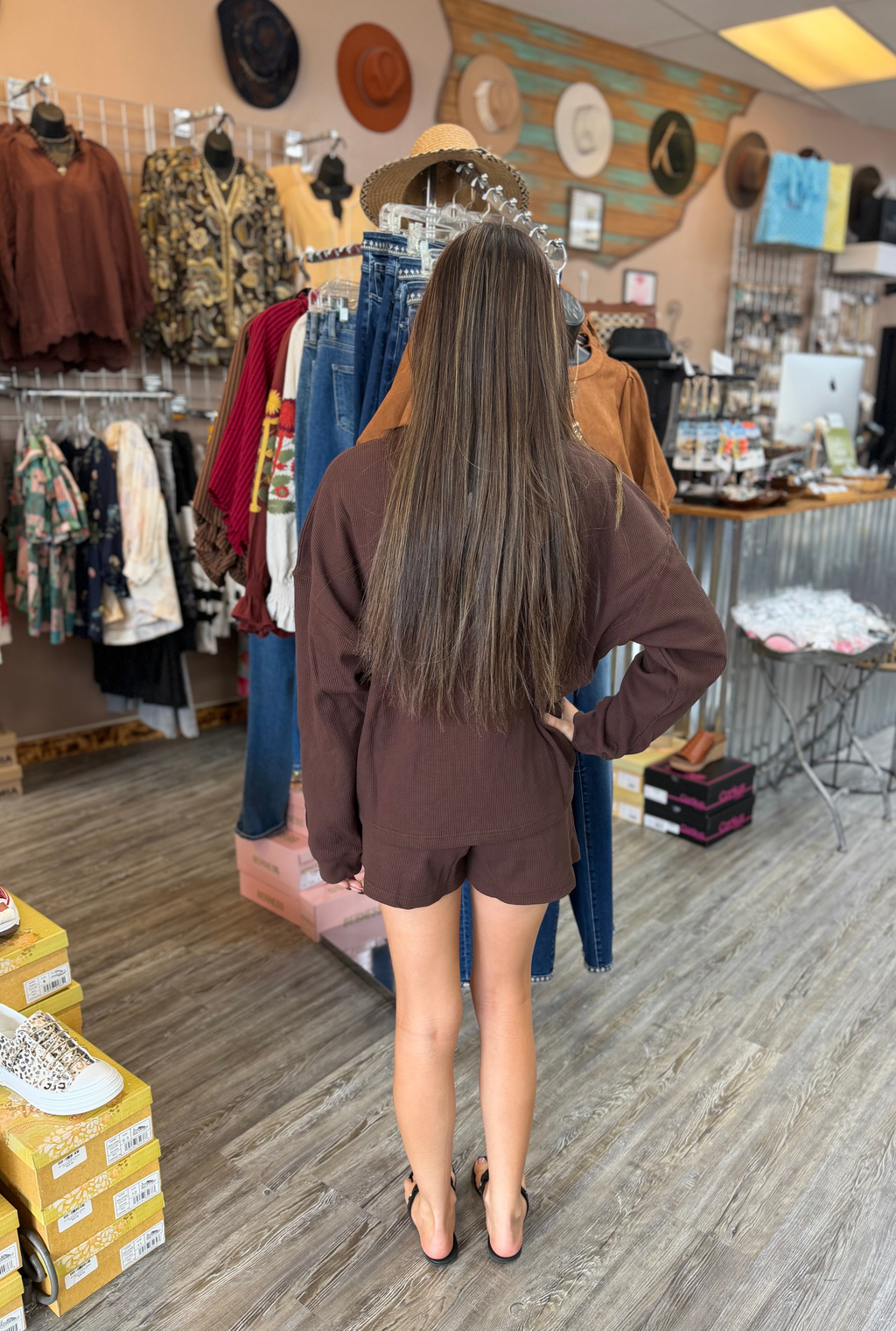LM BROWN WAFFLE SHORT