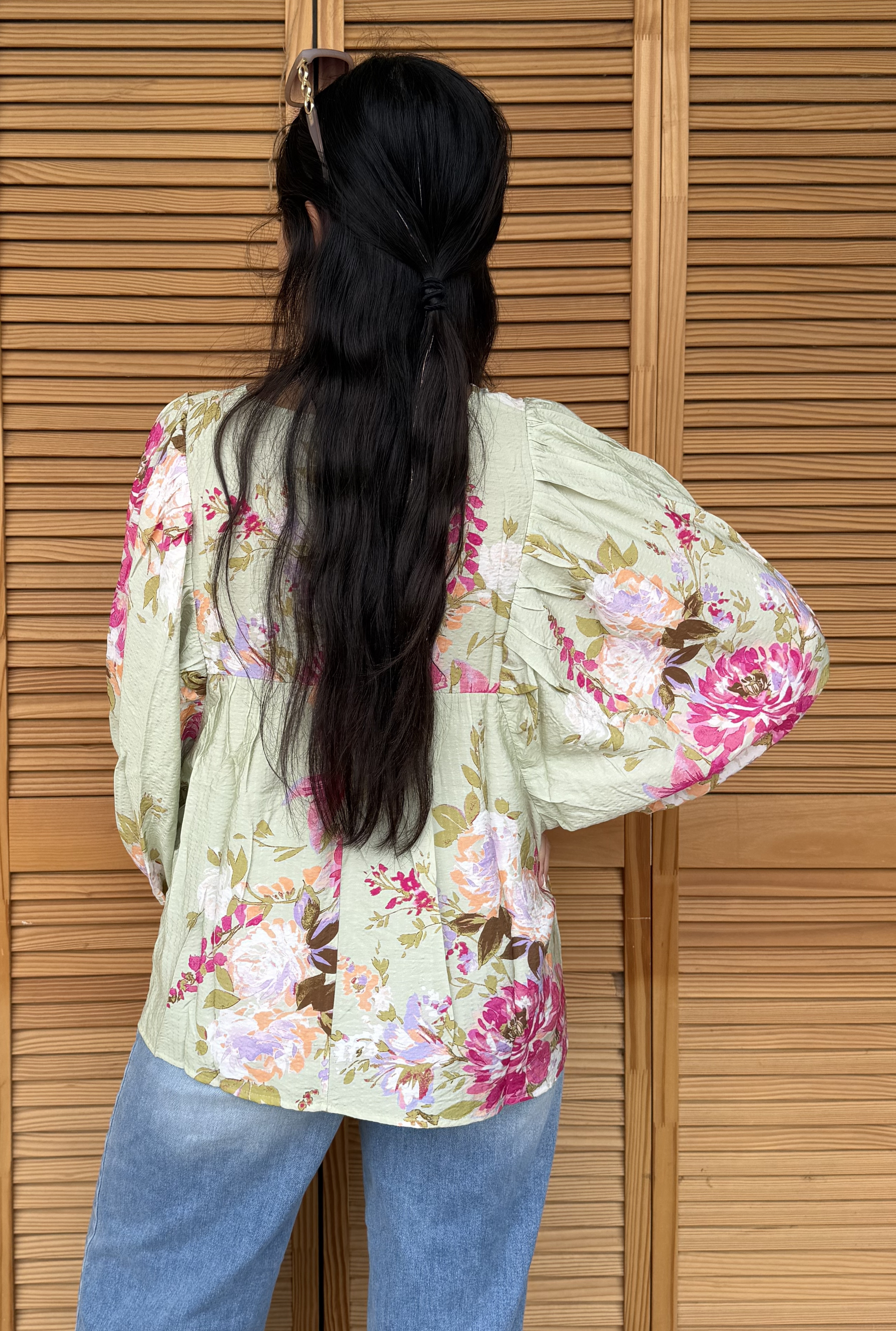 MINT FLORAL PEASANT BLOUSE